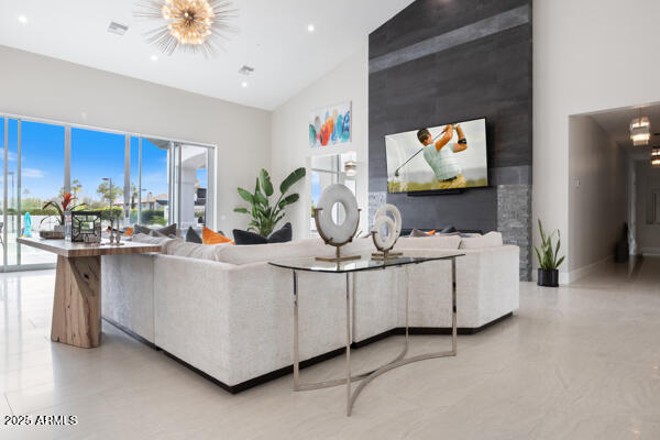 ARCADIA MANORS - Residential