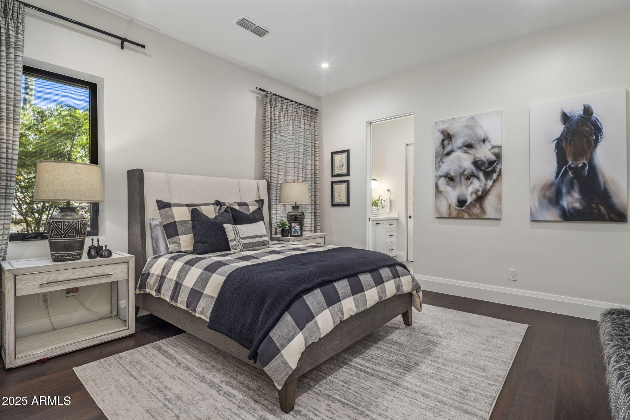 ESTANCIA - Residential