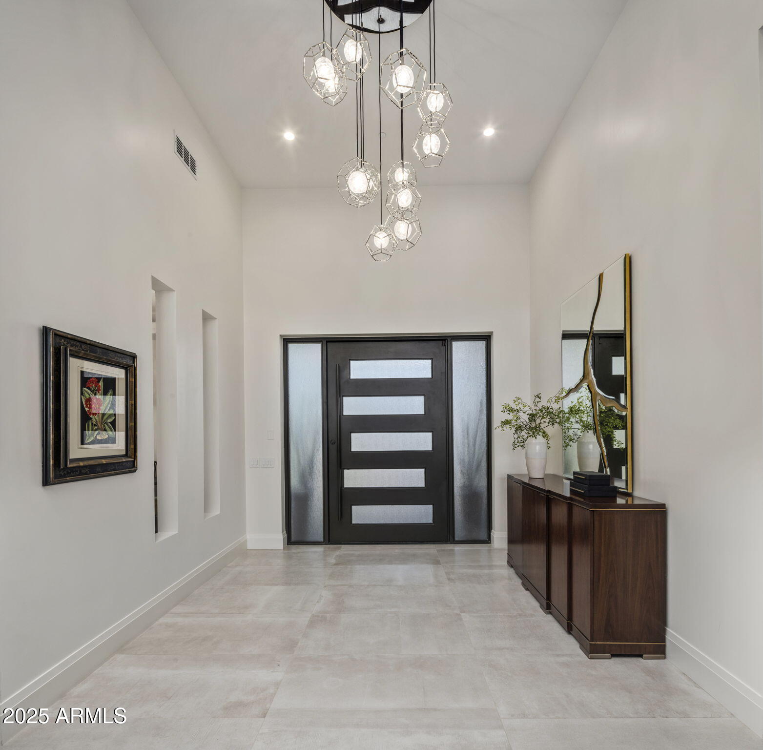 ESTANCIA - Residential