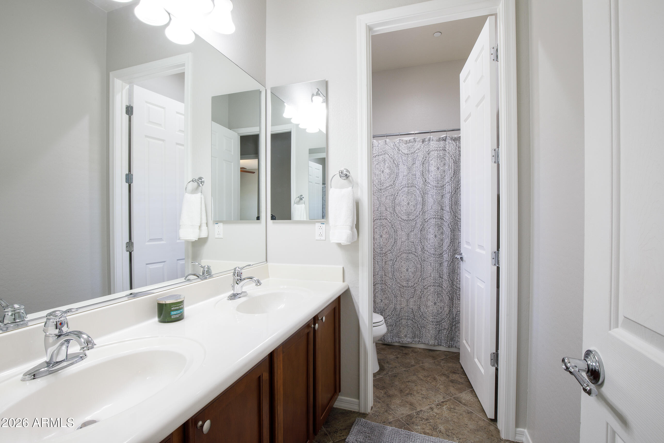 ANTHEM UNIT 31 - Residential