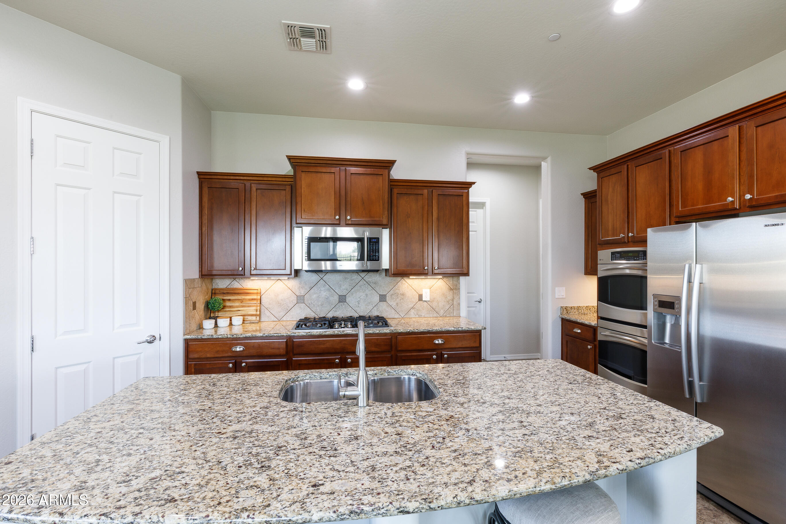 ANTHEM UNIT 31 - Residential
