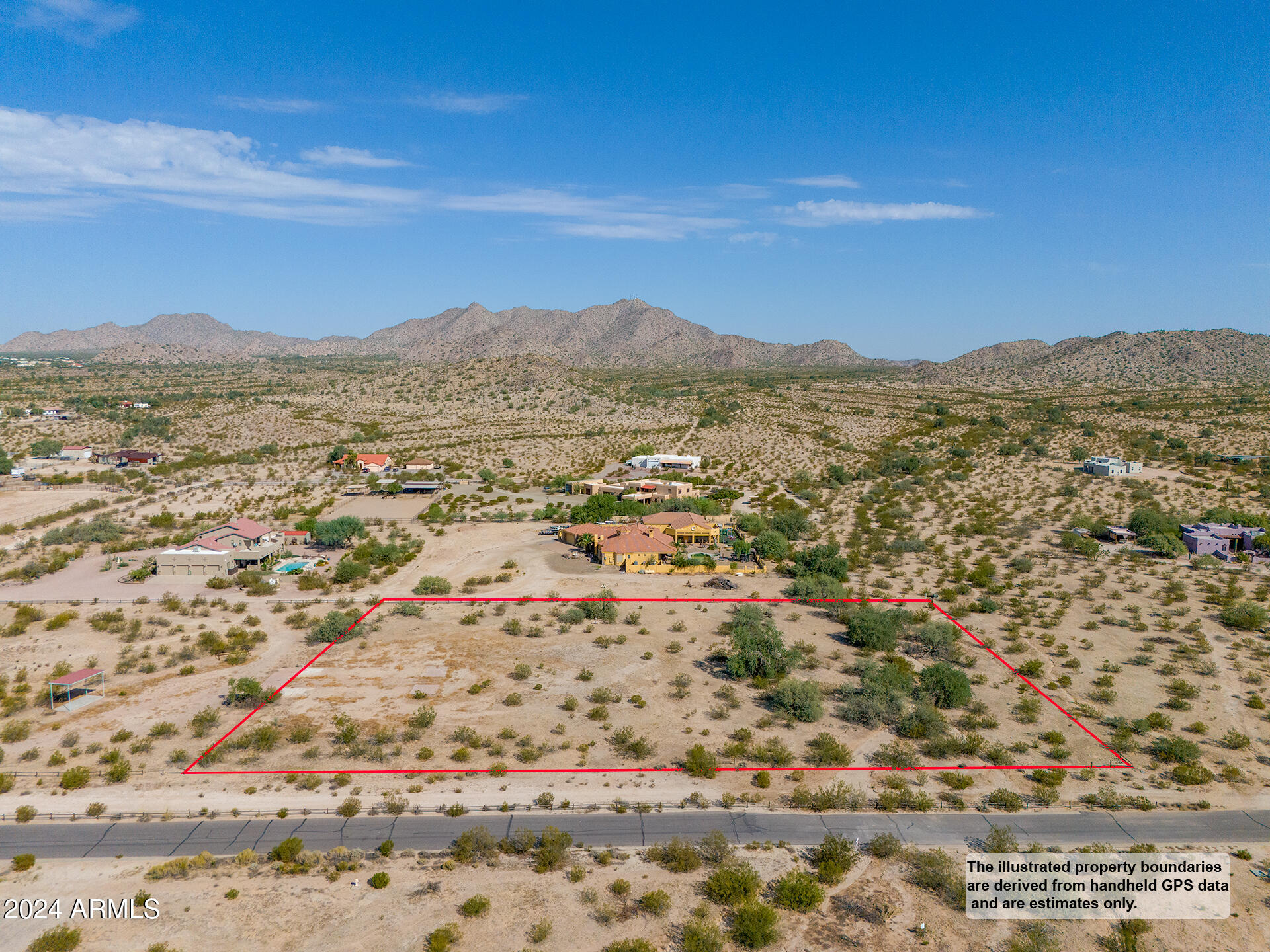 Expansive 2.5 acre lot ready for your dream home! No HOA, horses allowed and close to North Mountain Park. This property sits in a highly desired area and has easy access to I-10.