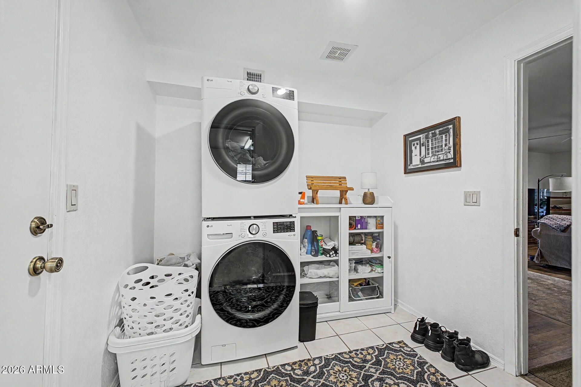 ESTATE LA COLINA UNIT 2 AMD - Residential