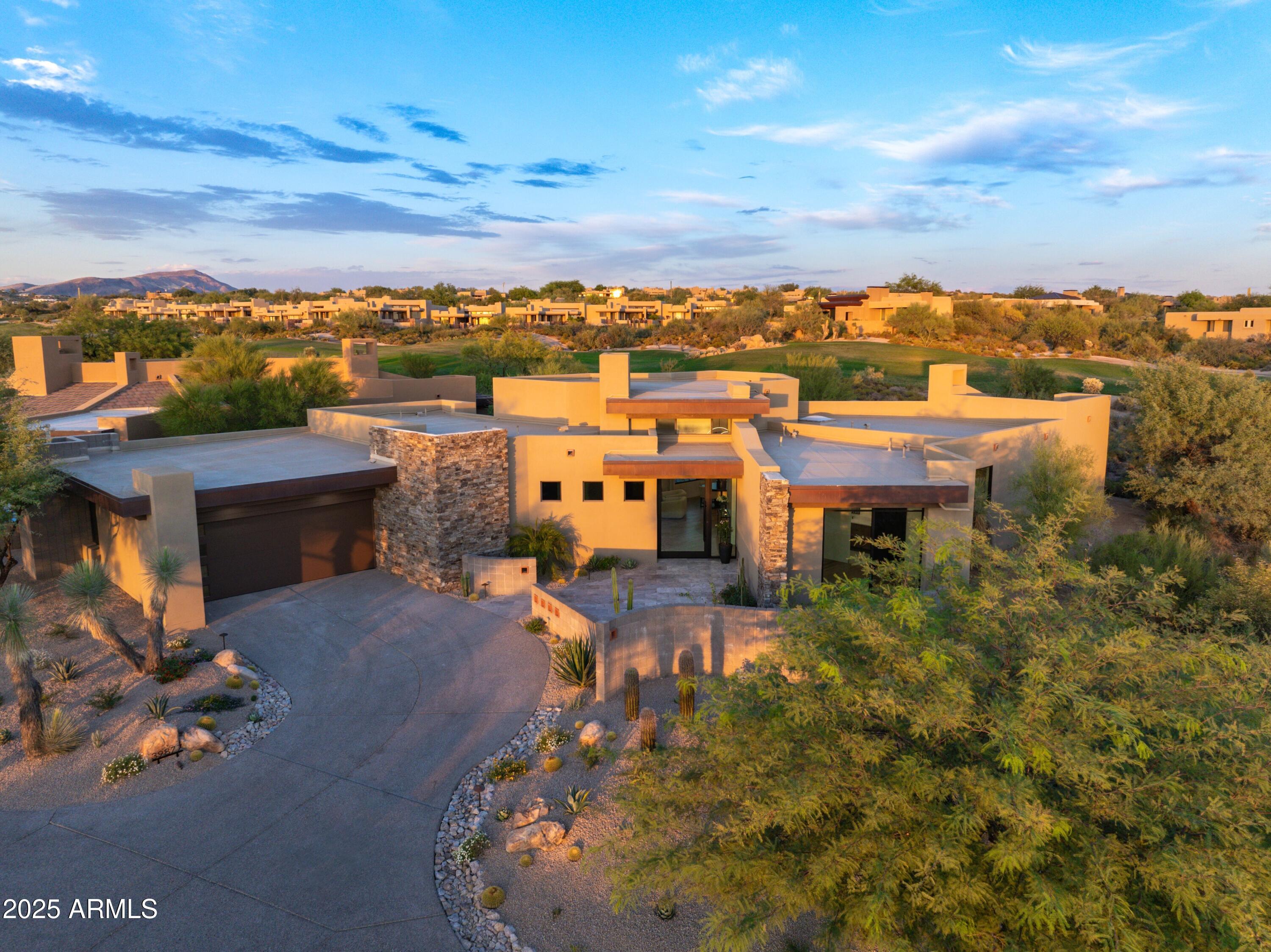 DESERT MOUNTAIN - Residential