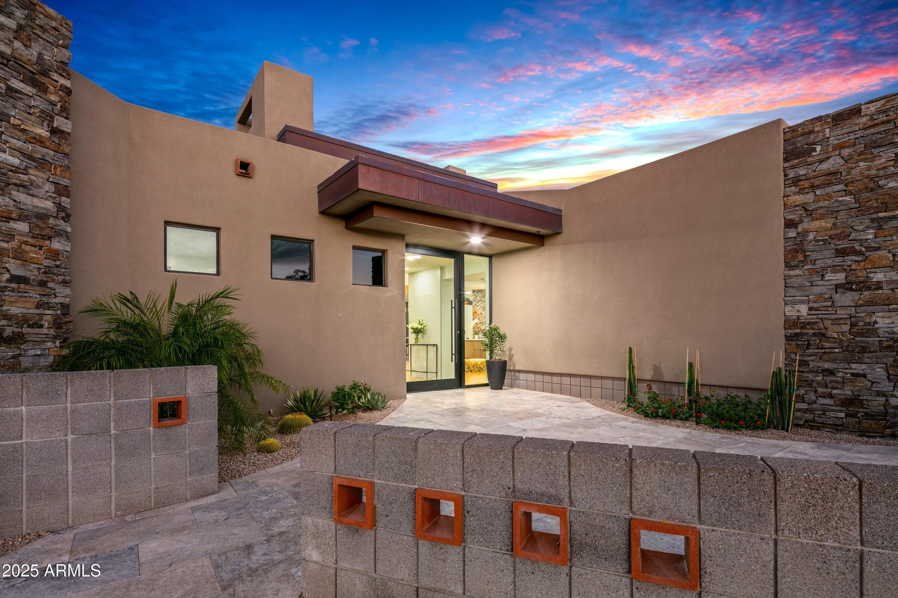 DESERT MOUNTAIN - Residential