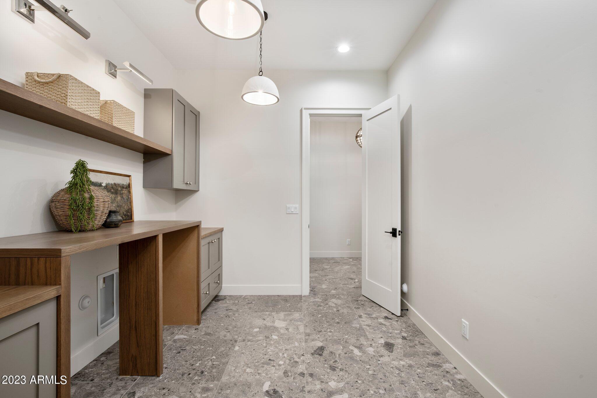 TELL ACRES - Residential