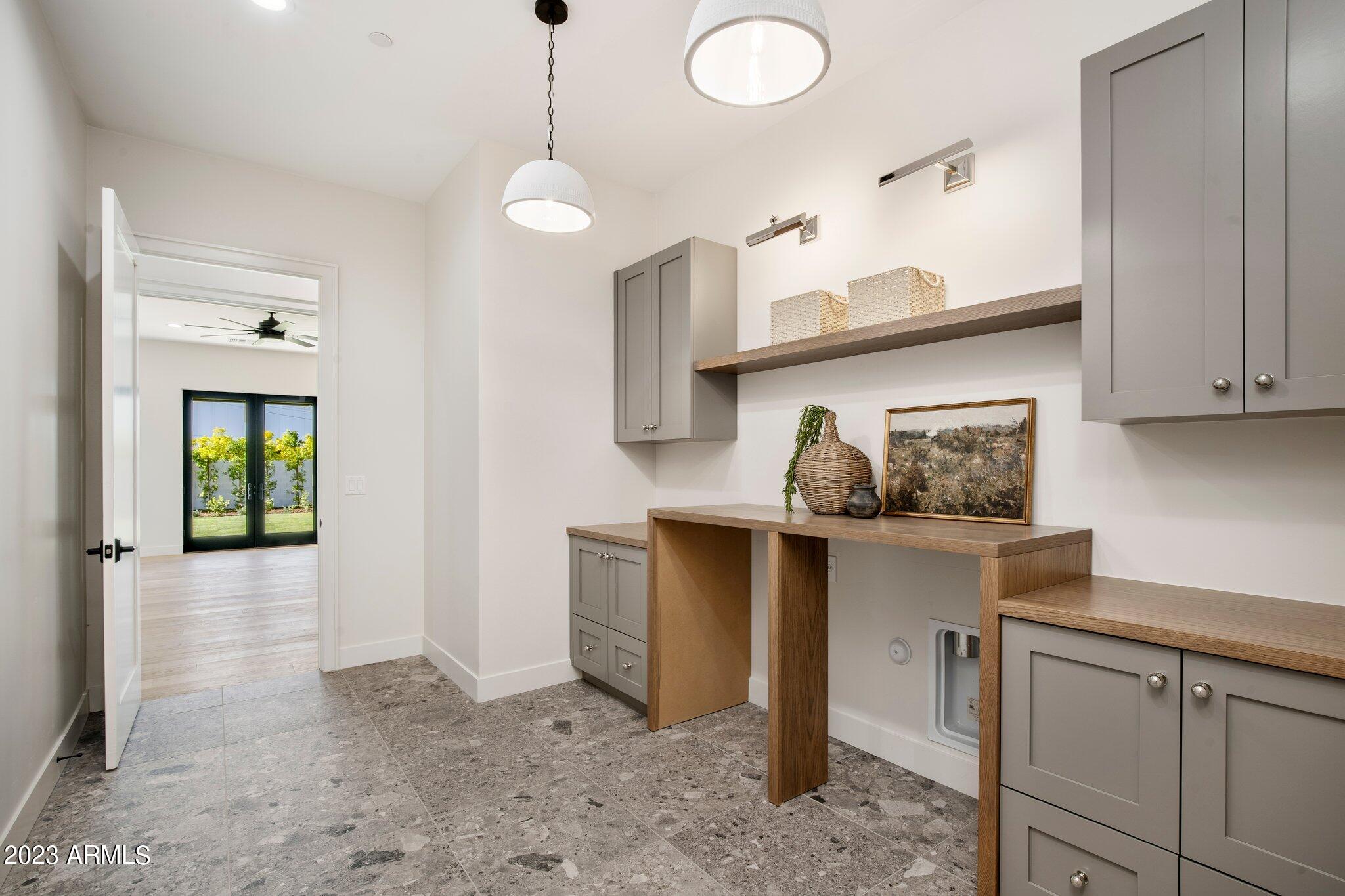 TELL ACRES - Residential