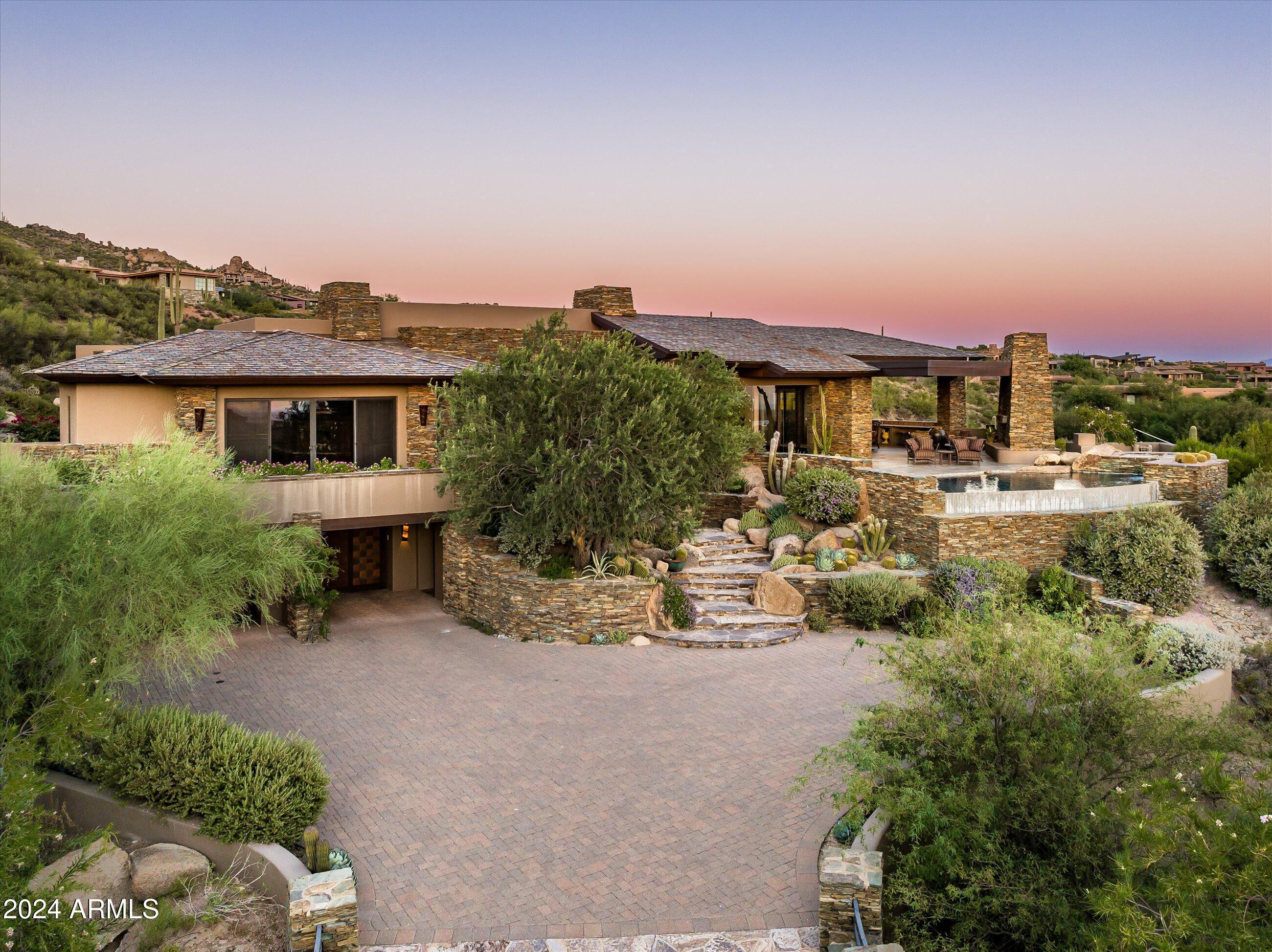 DESERT MOUNTAIN - Residential