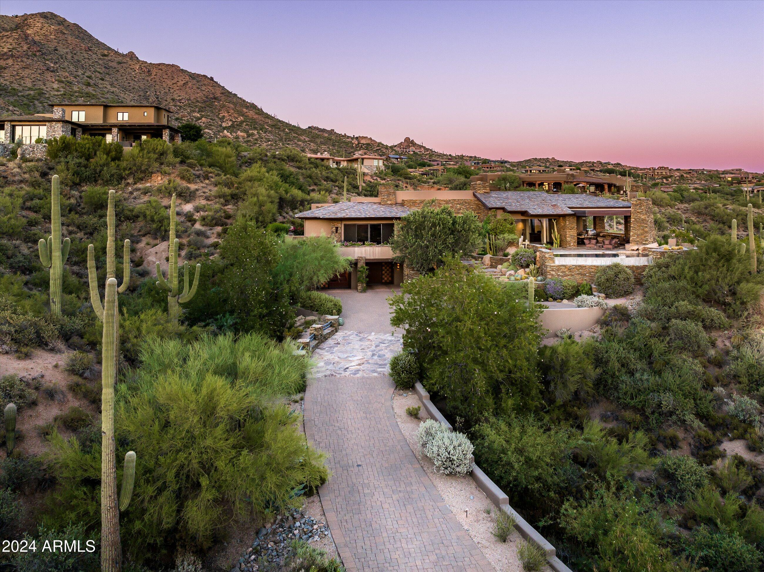 DESERT MOUNTAIN - Residential