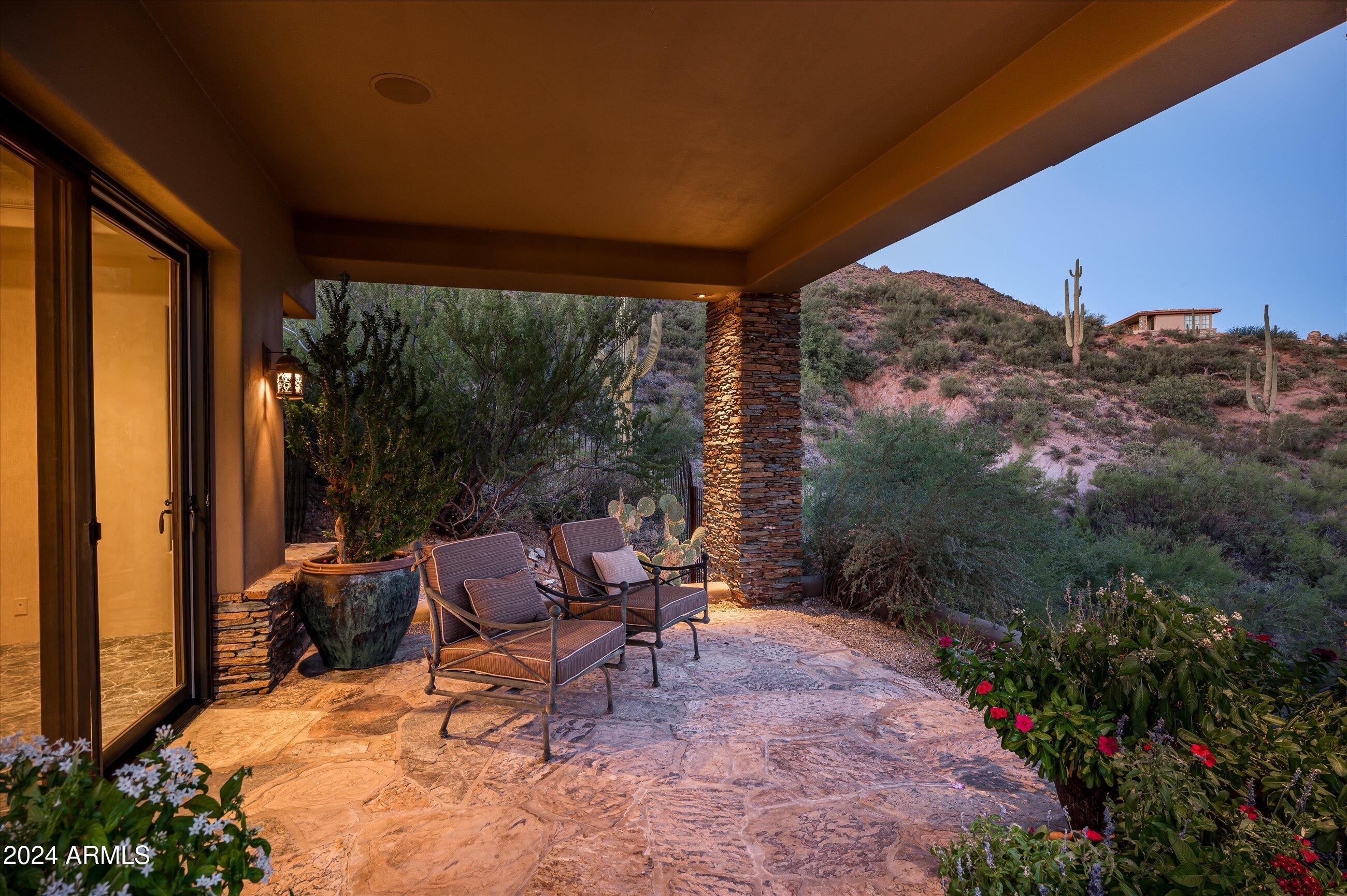 DESERT MOUNTAIN - Residential