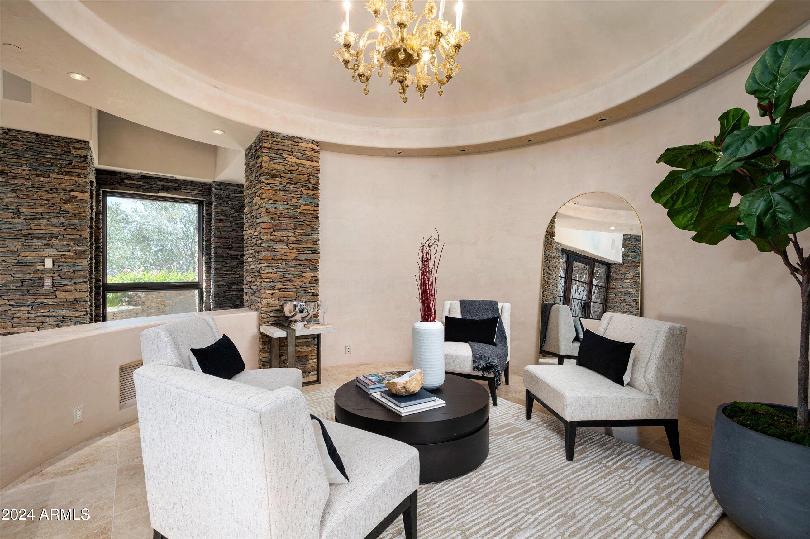DESERT MOUNTAIN - Residential