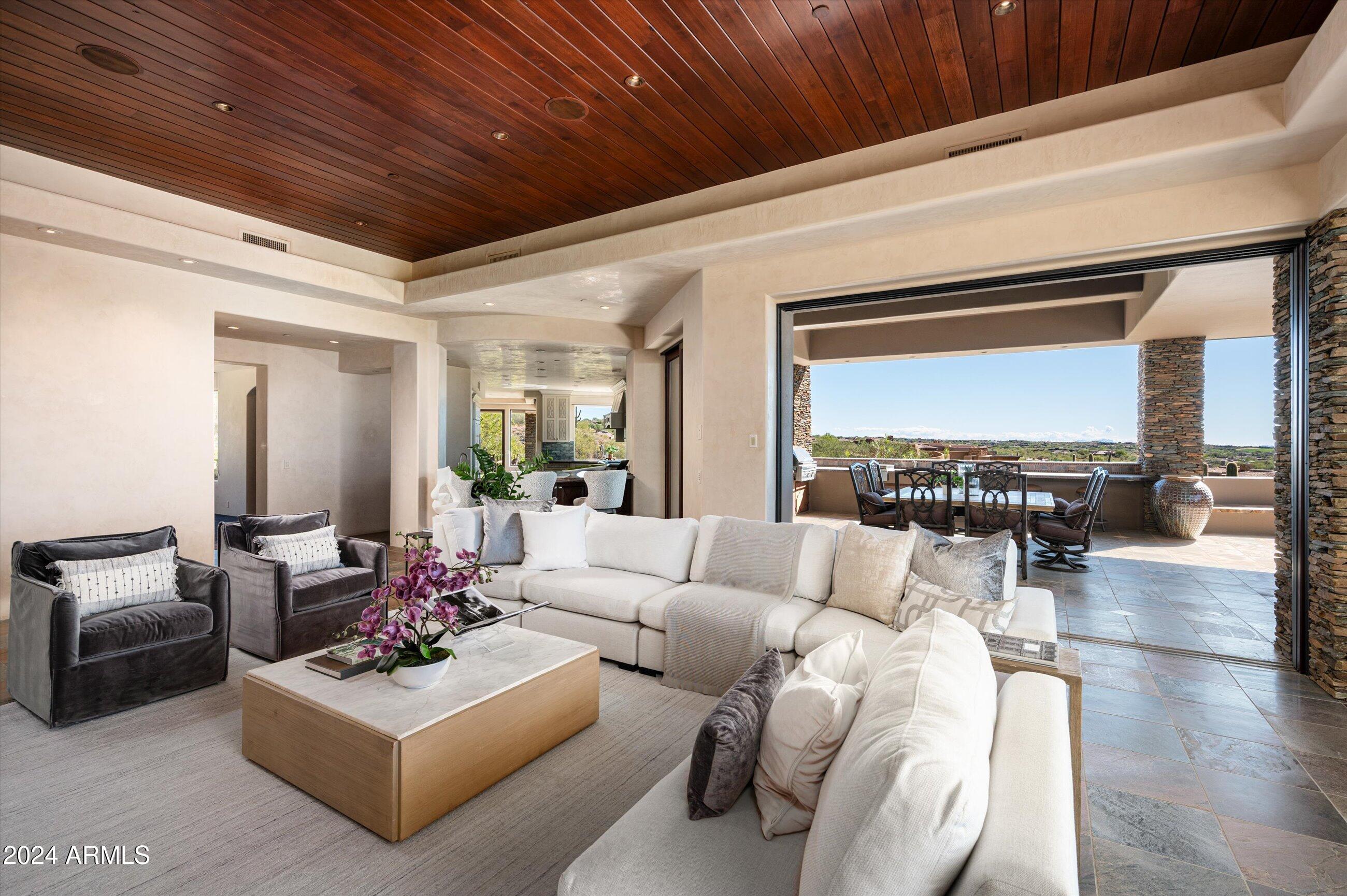DESERT MOUNTAIN - Residential