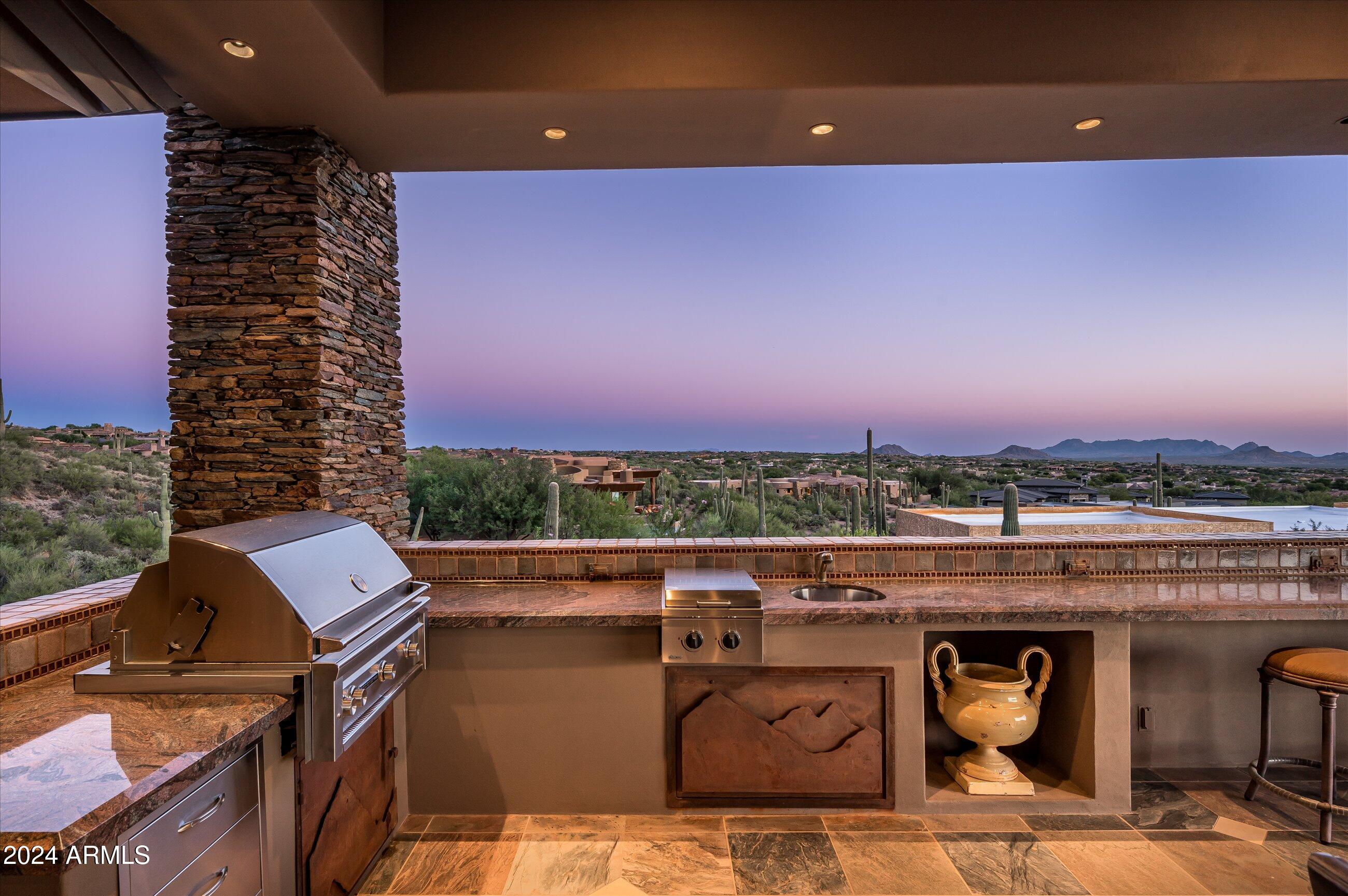 DESERT MOUNTAIN - Residential
