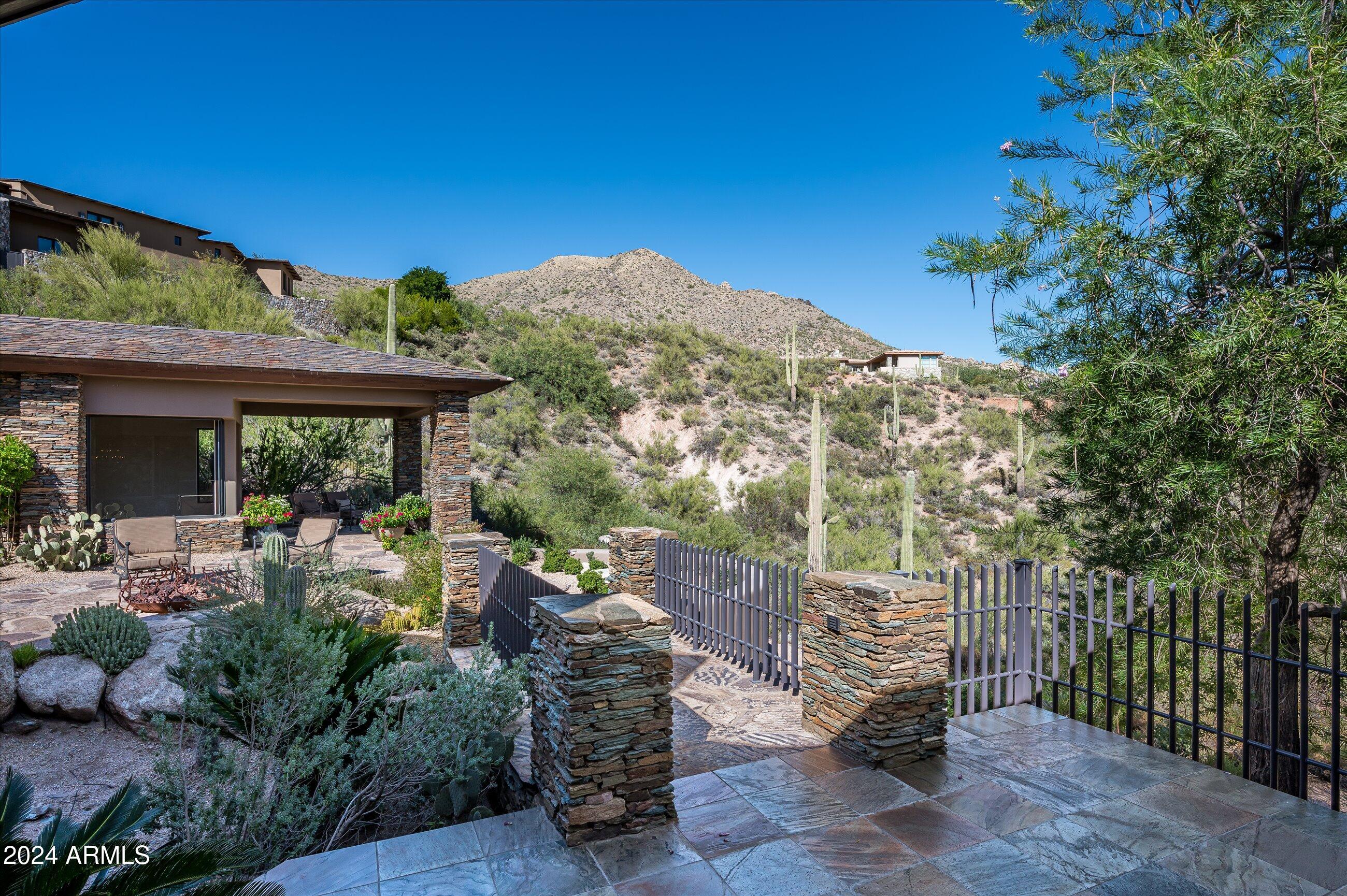 DESERT MOUNTAIN - Residential