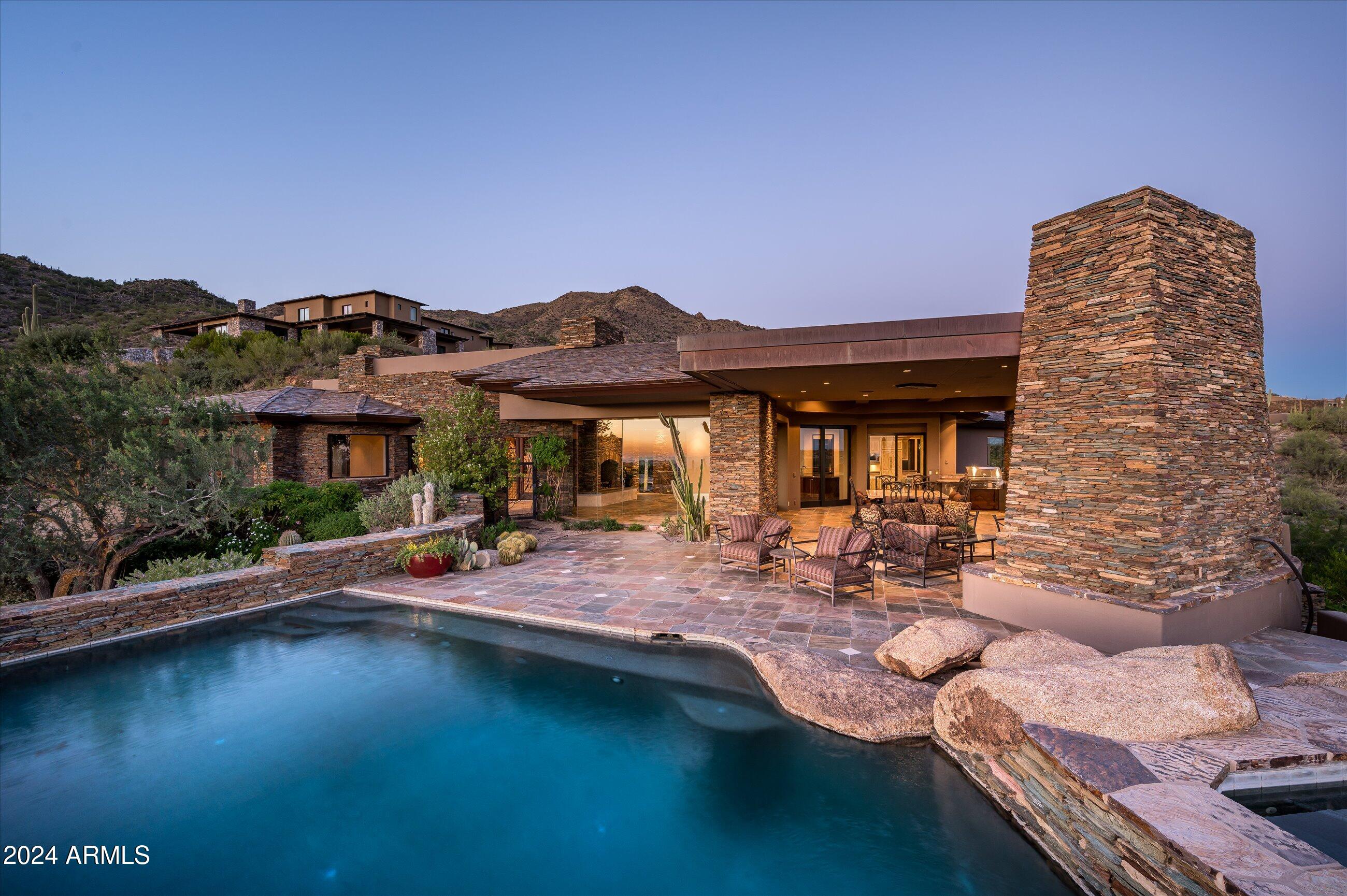 DESERT MOUNTAIN - Residential