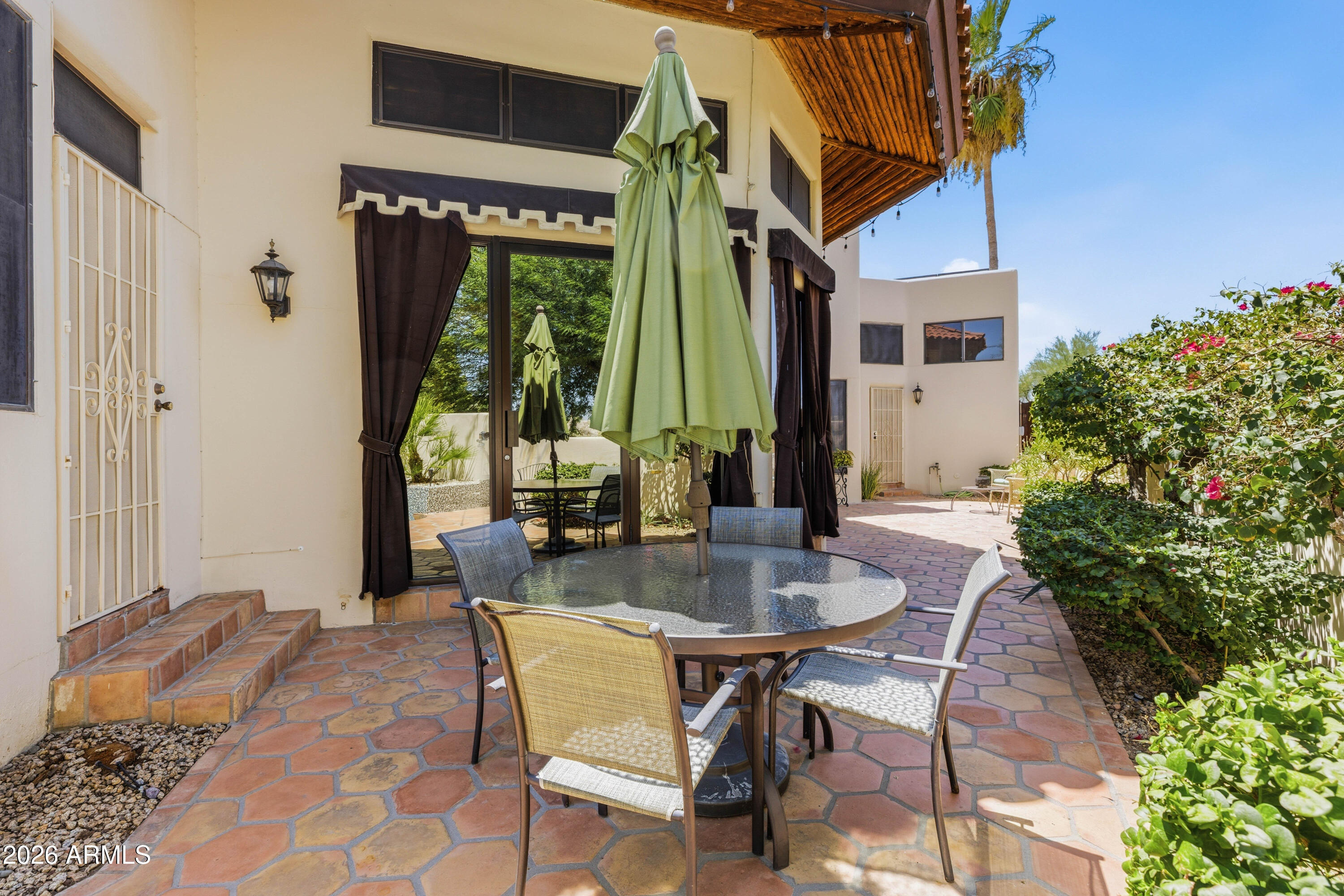 VILLAS ENCANTADAS - Residential