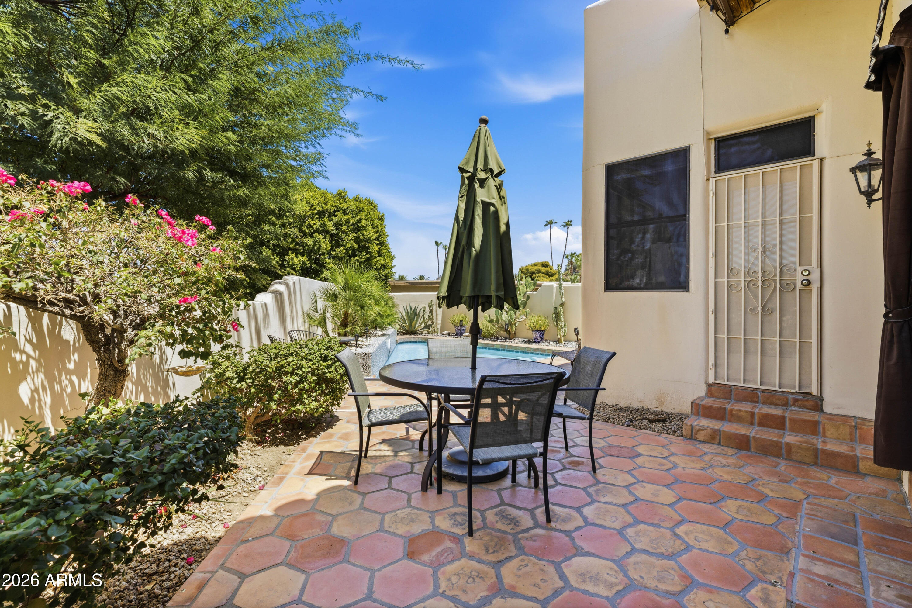 VILLAS ENCANTADAS - Residential