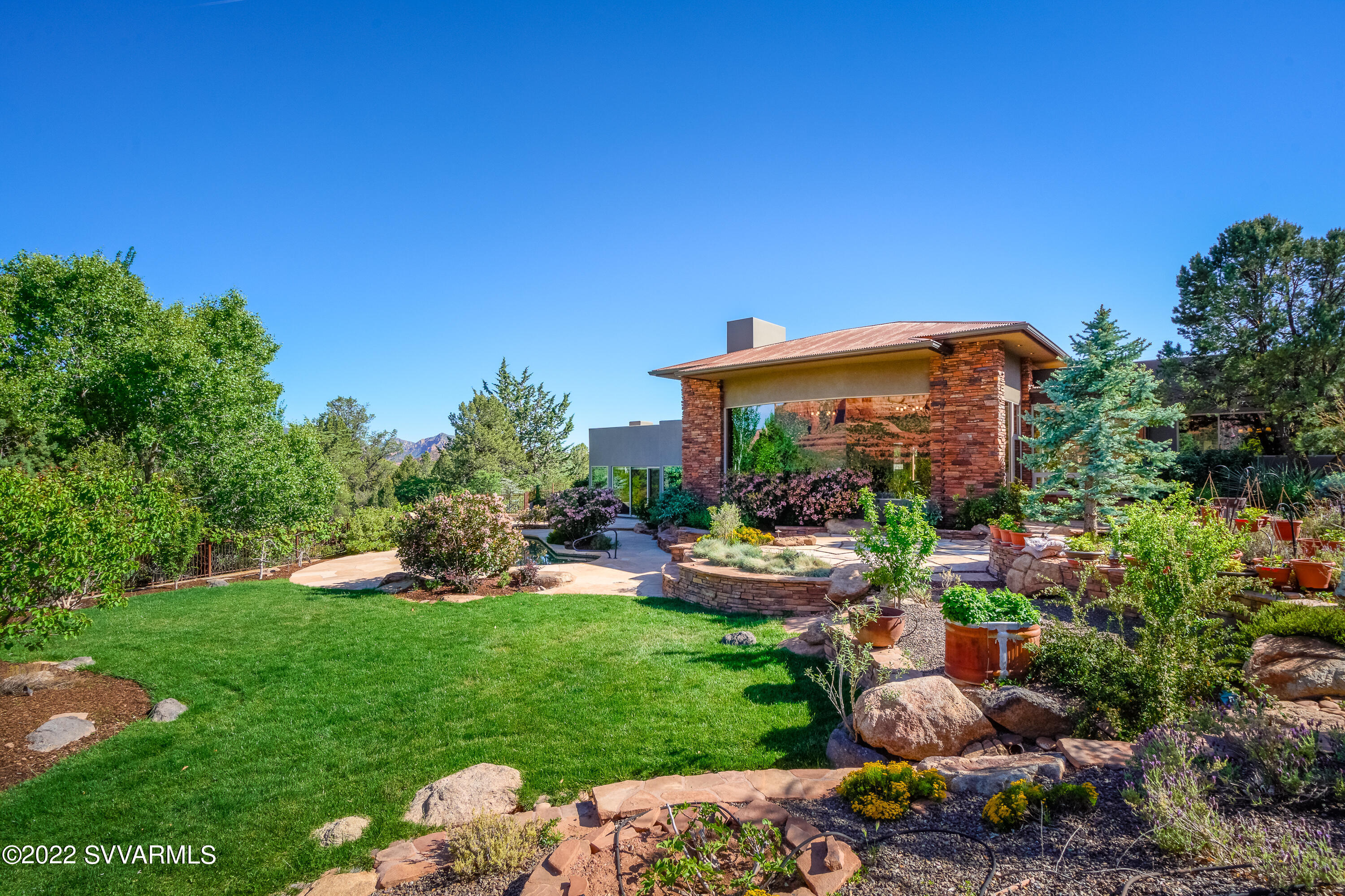 Shadow Rock - Residential