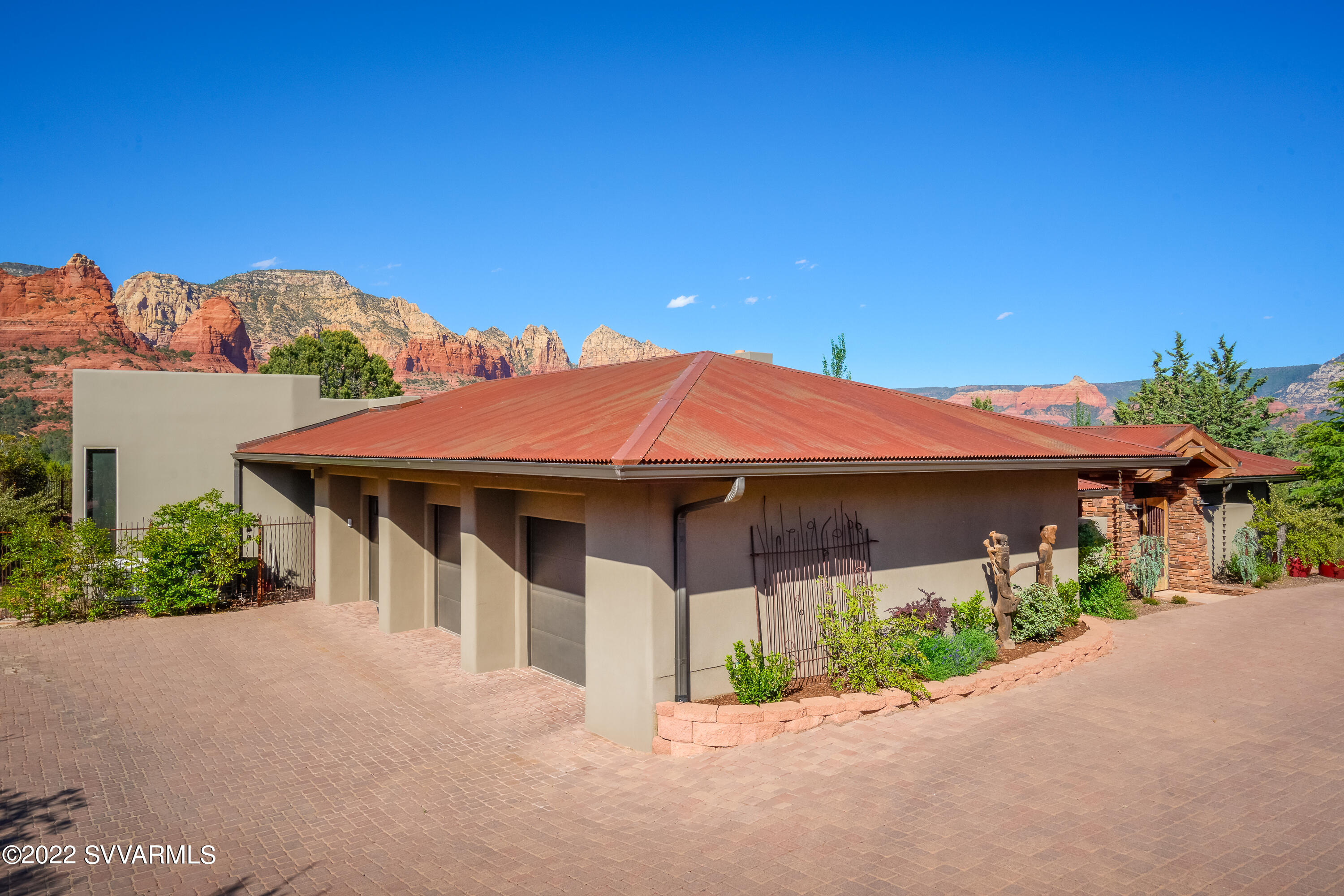 Shadow Rock - Residential