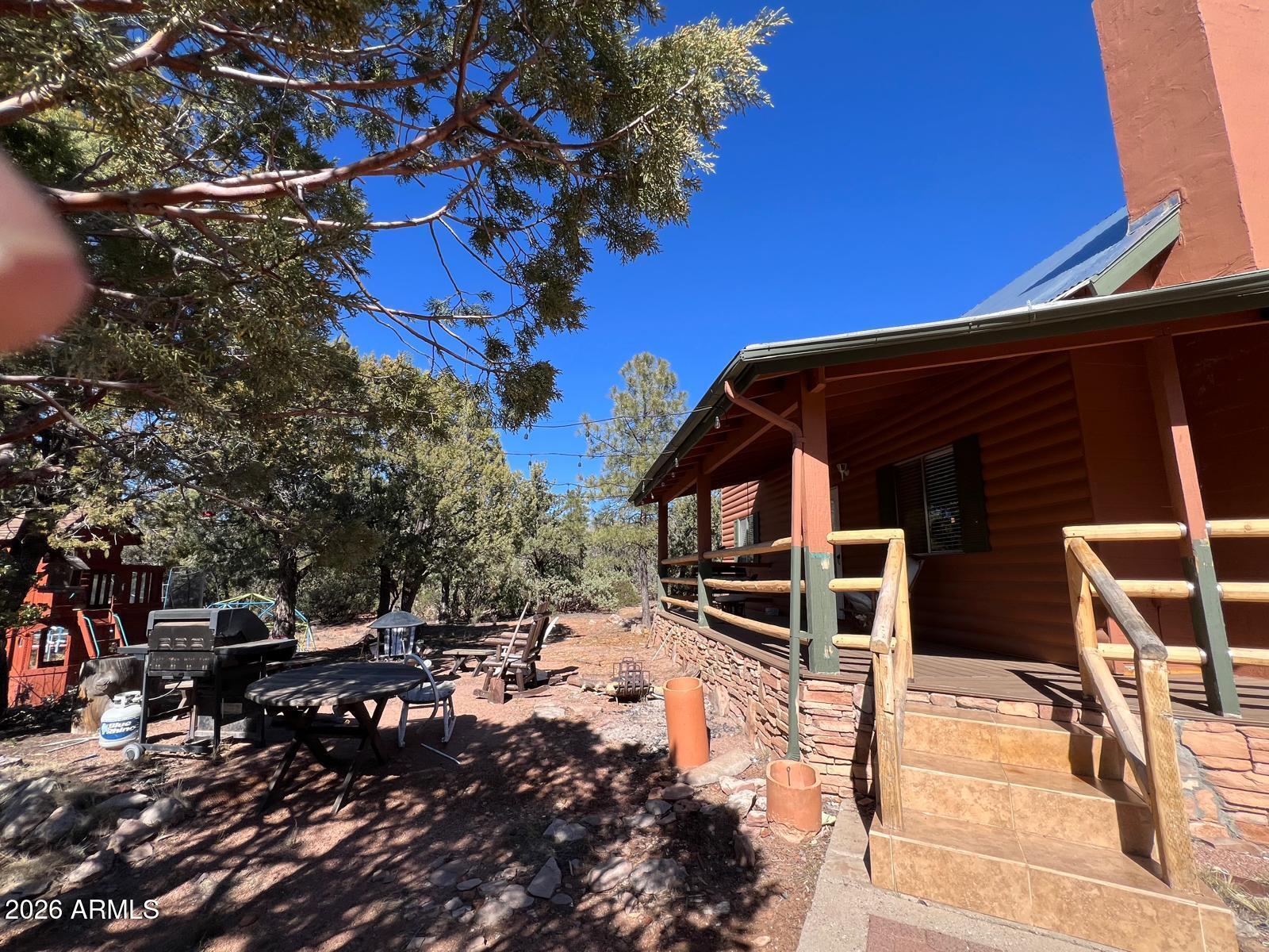 ELLISON CREEK ESTATES 1 - Residential