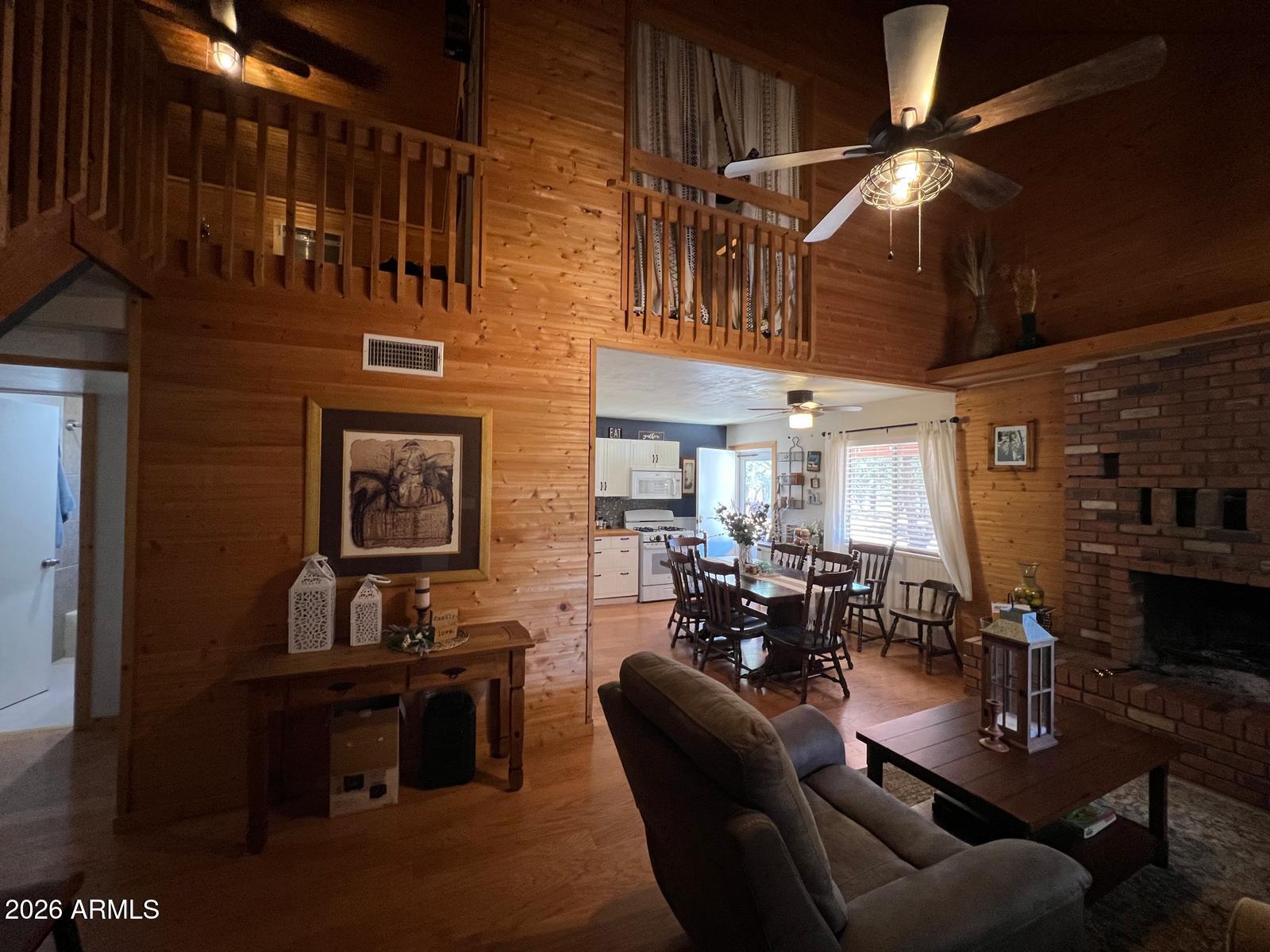 ELLISON CREEK ESTATES 1 - Residential