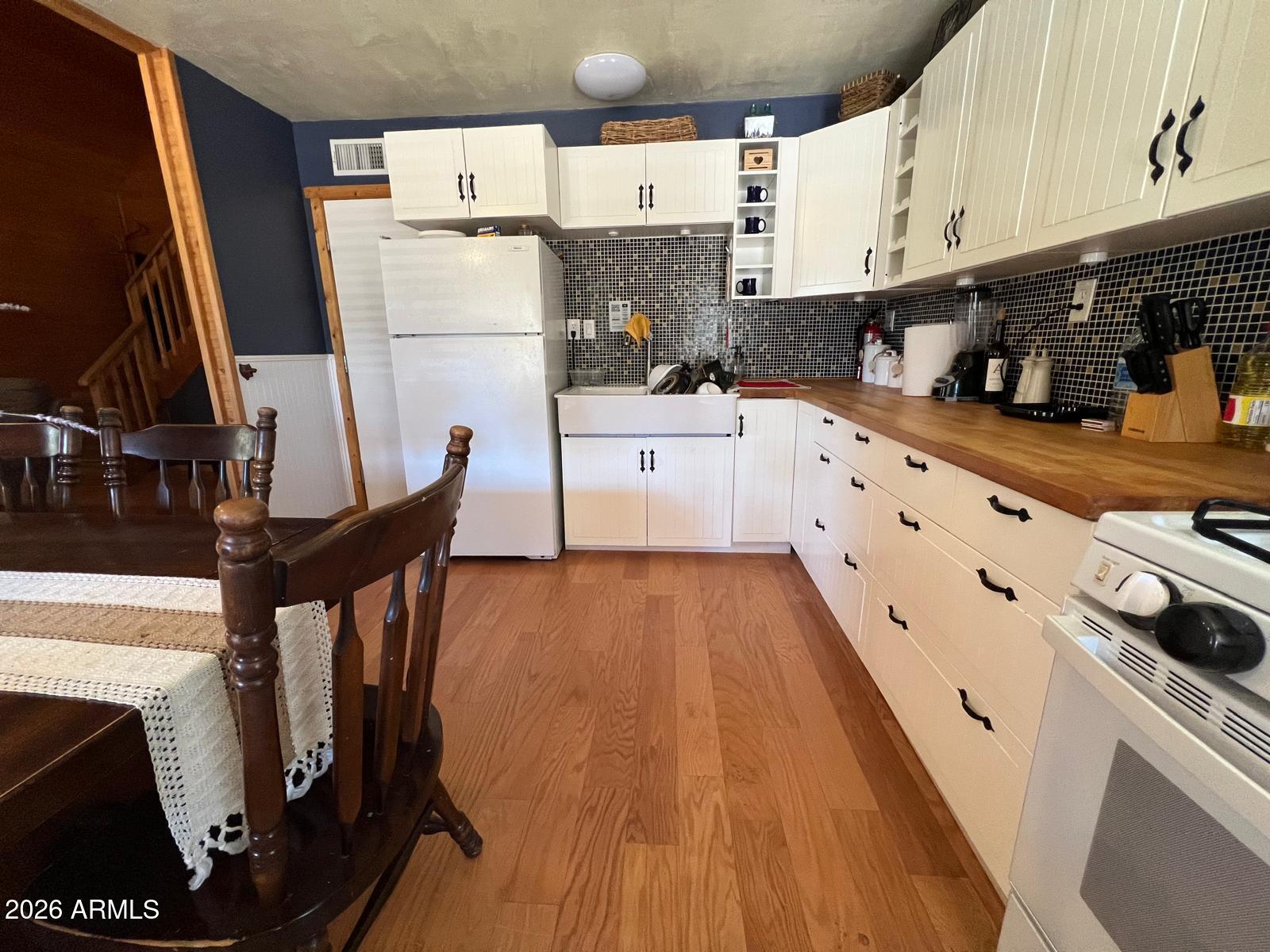 ELLISON CREEK ESTATES 1 - Residential