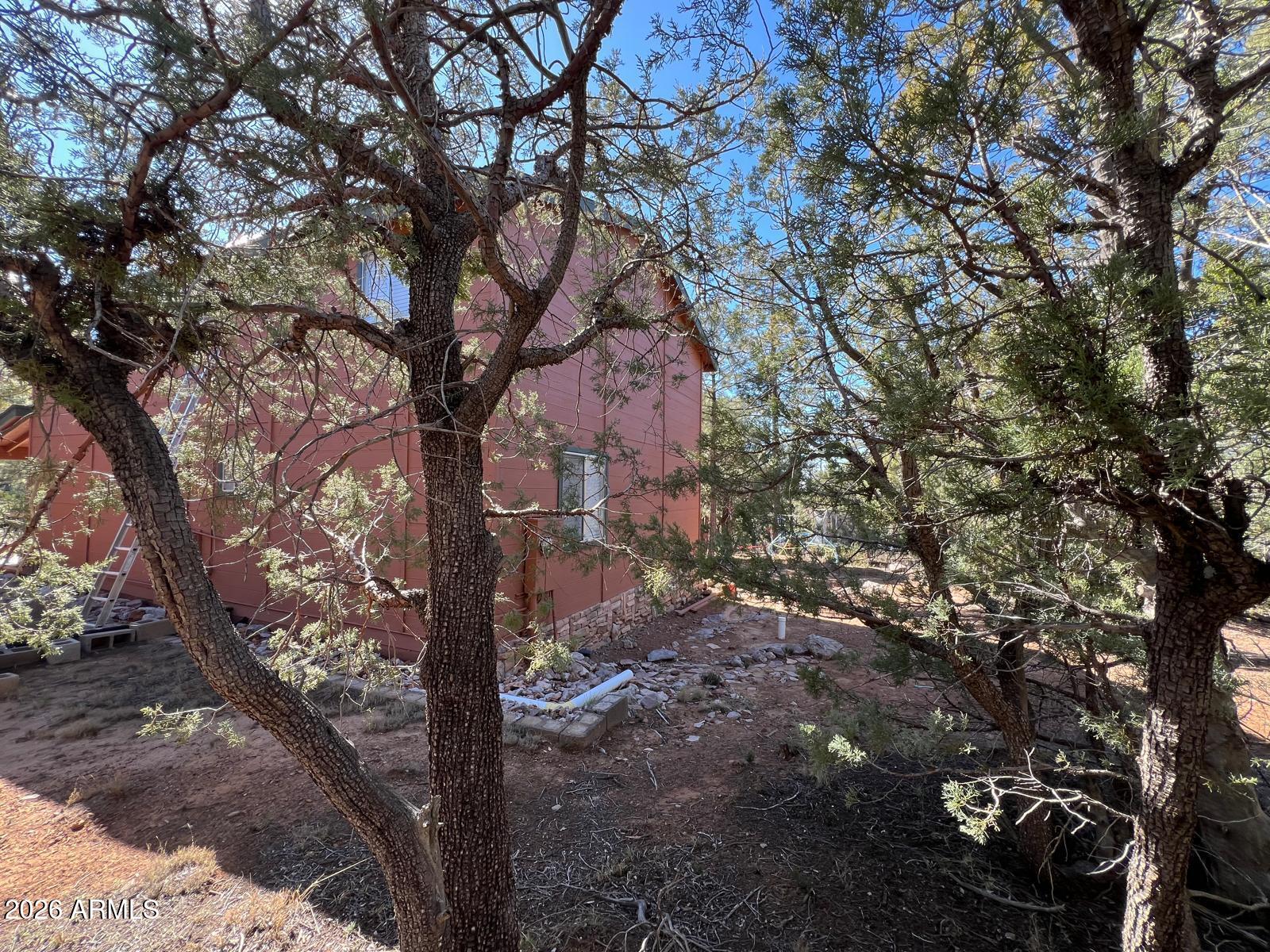 ELLISON CREEK ESTATES 1 - Residential