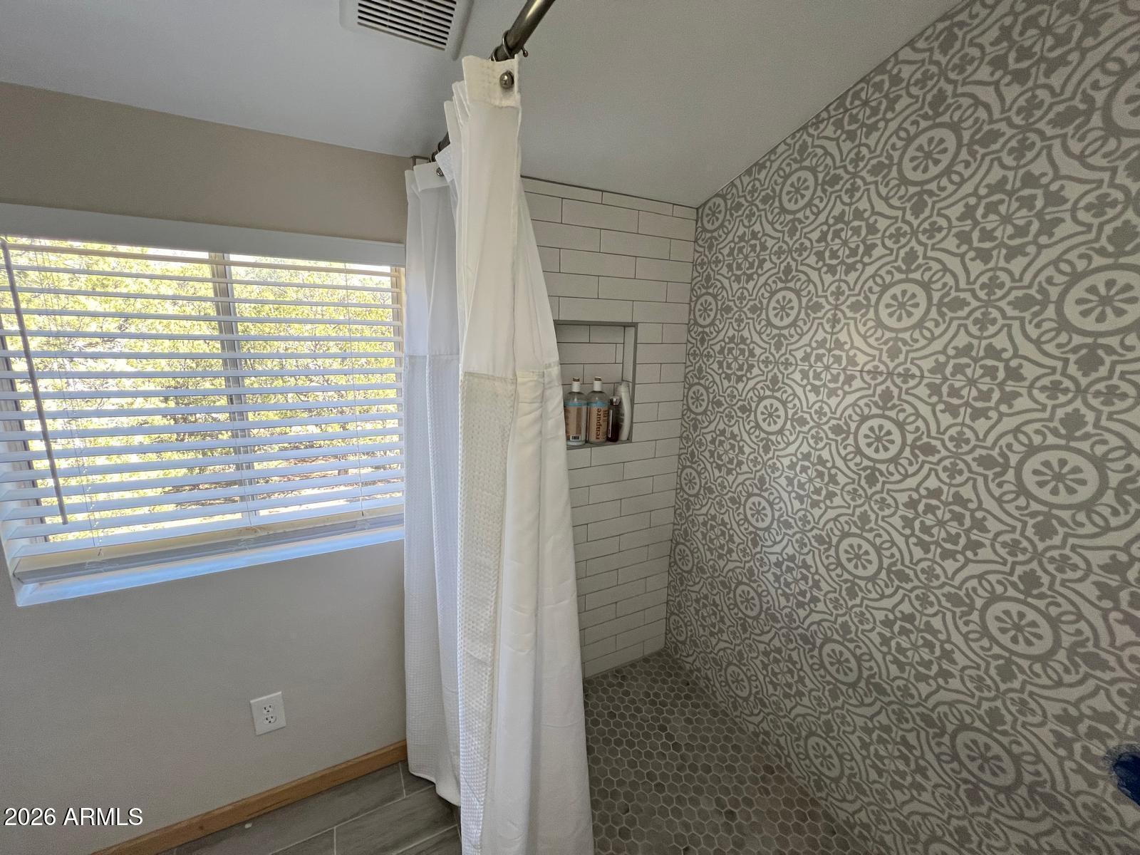 ELLISON CREEK ESTATES 1 - Residential