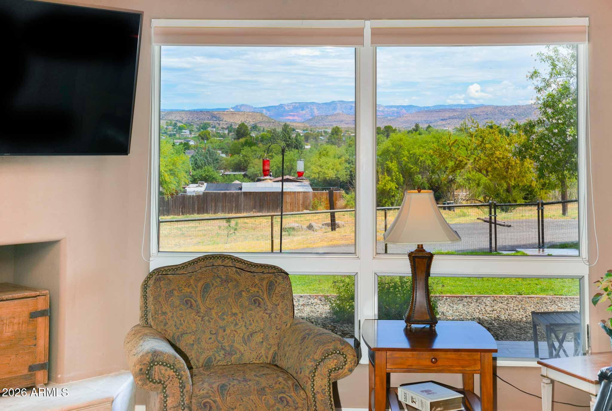 Under 5 Acres - Residential