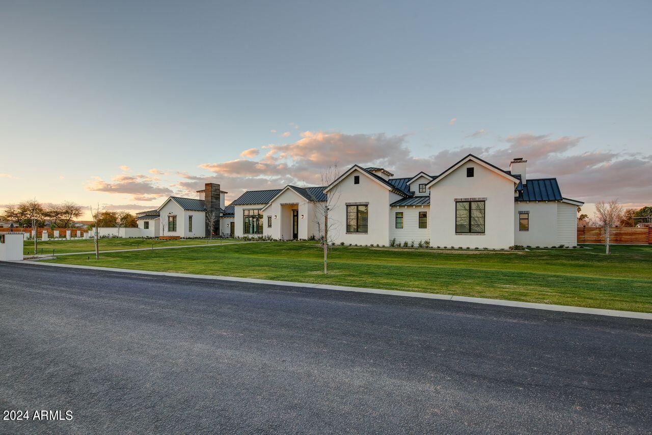 SAWYER ESTATES - Residential