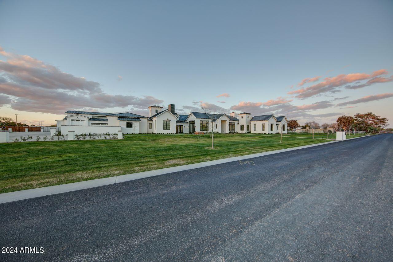 SAWYER ESTATES - Residential