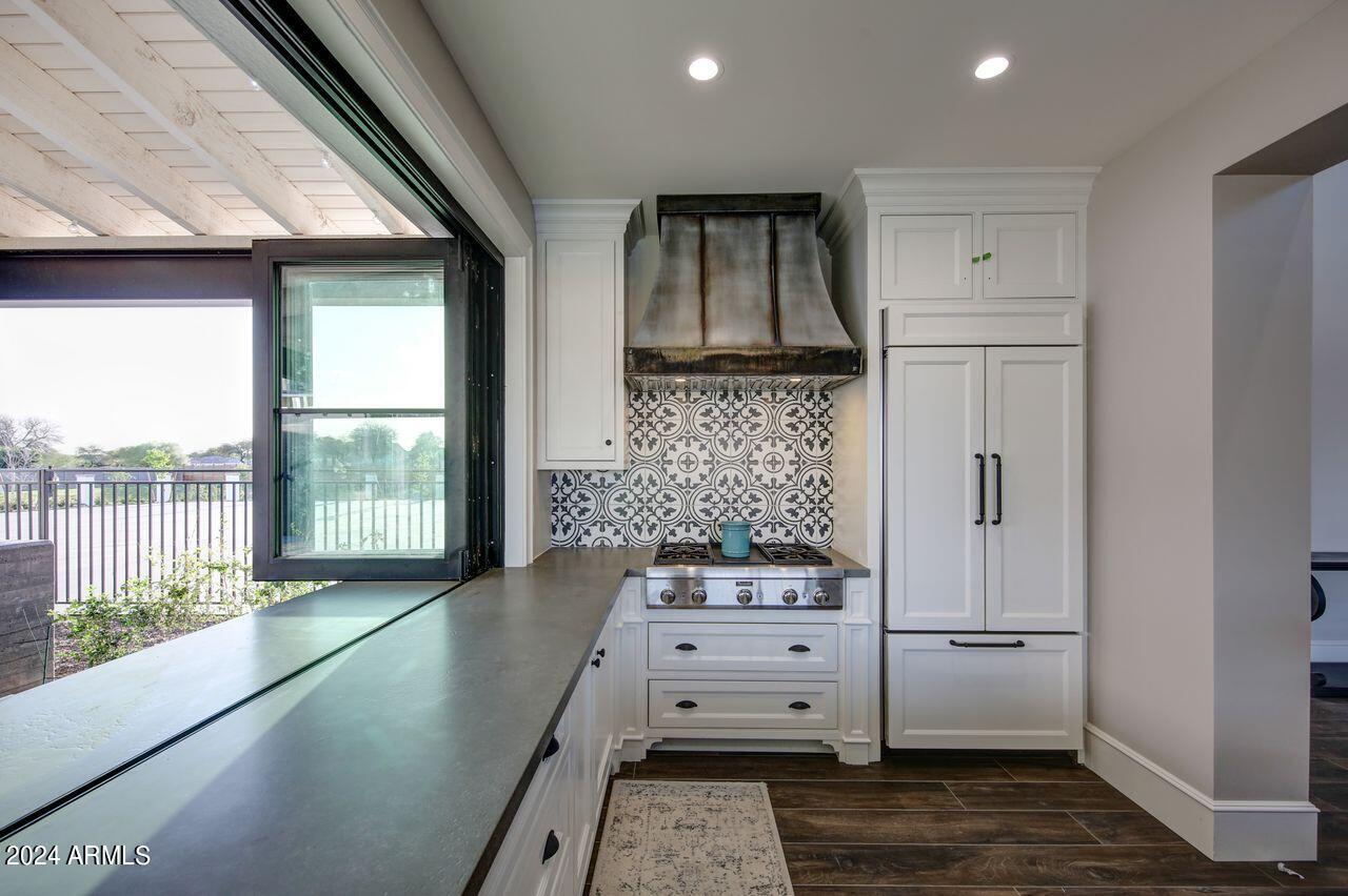 SAWYER ESTATES - Residential