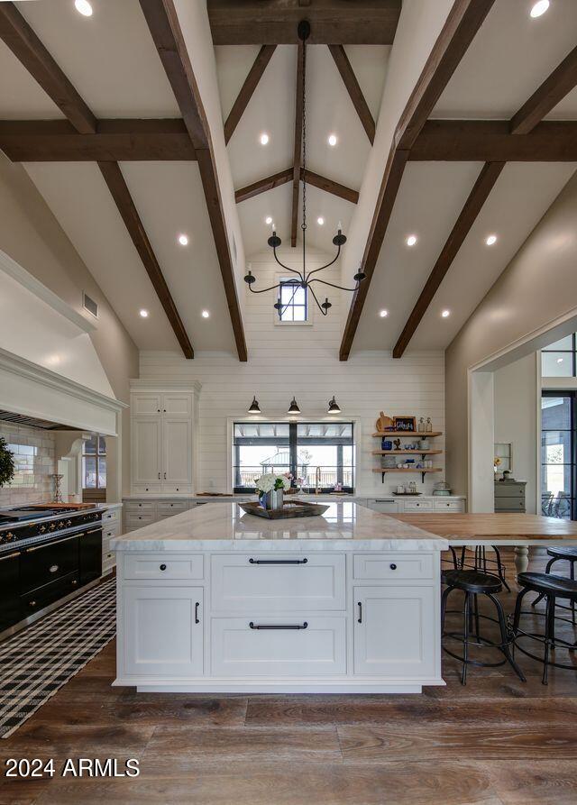 SAWYER ESTATES - Residential