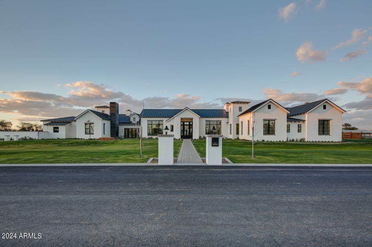 SAWYER ESTATES - Residential