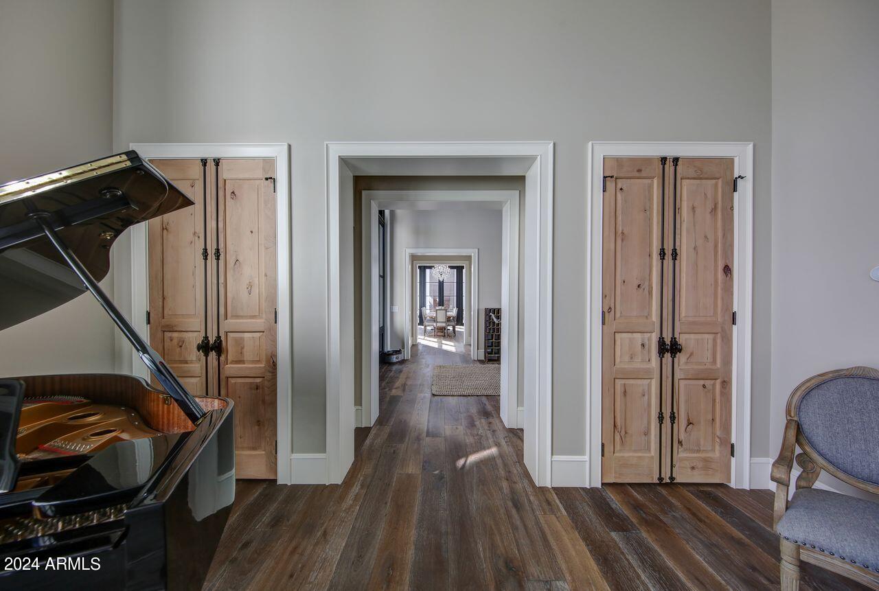 SAWYER ESTATES - Residential