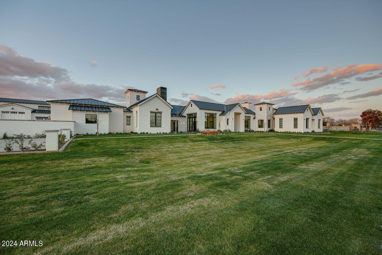 SAWYER ESTATES - Residential