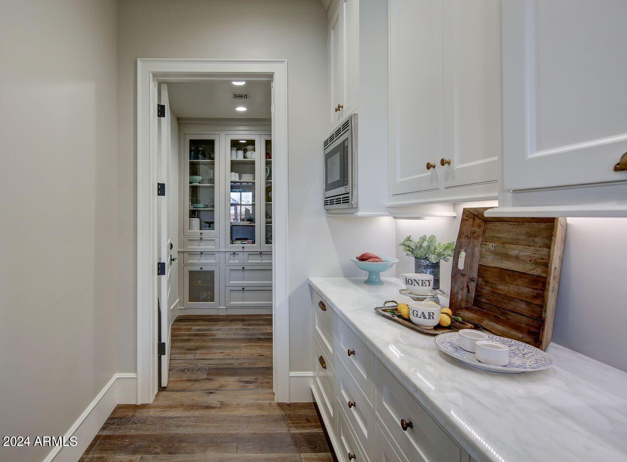 SAWYER ESTATES - Residential