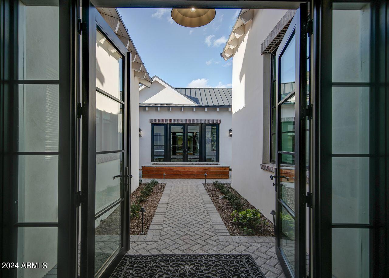 SAWYER ESTATES - Residential