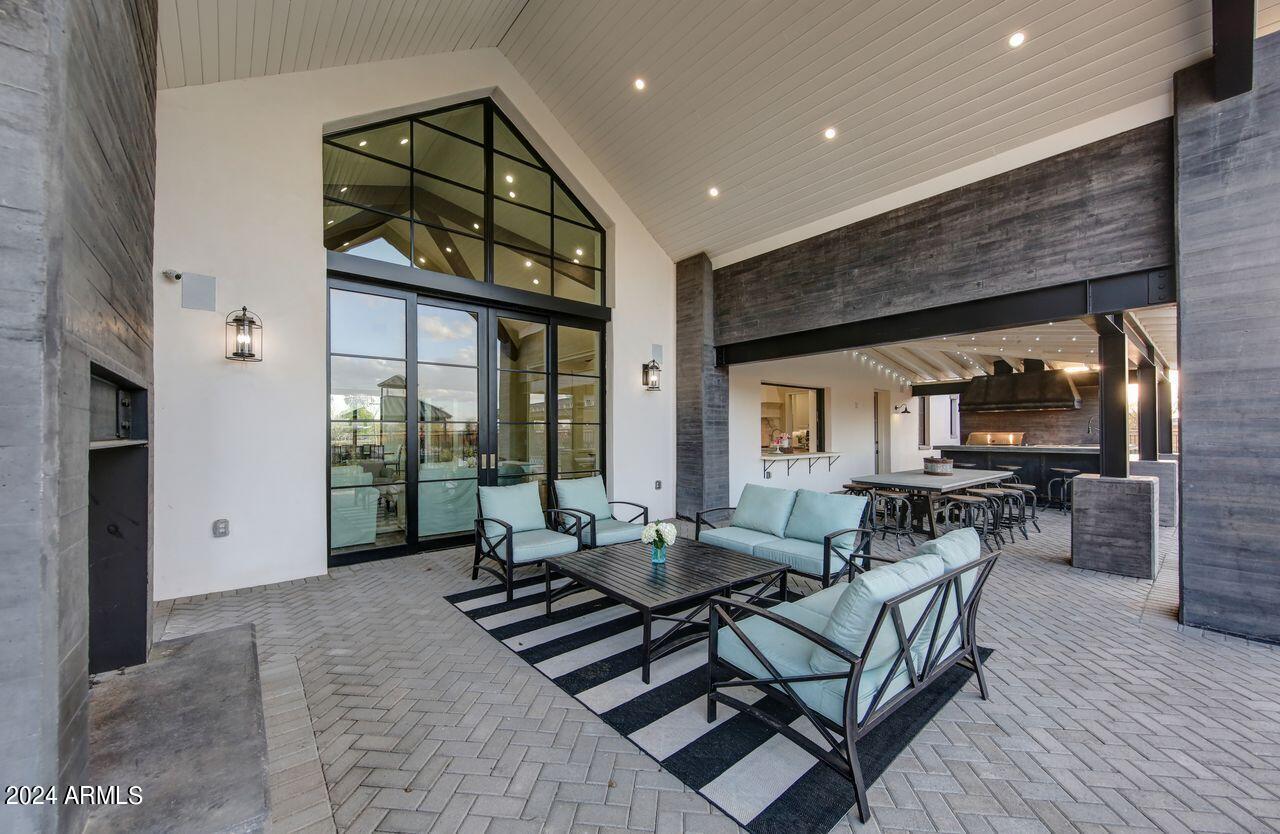 SAWYER ESTATES - Residential