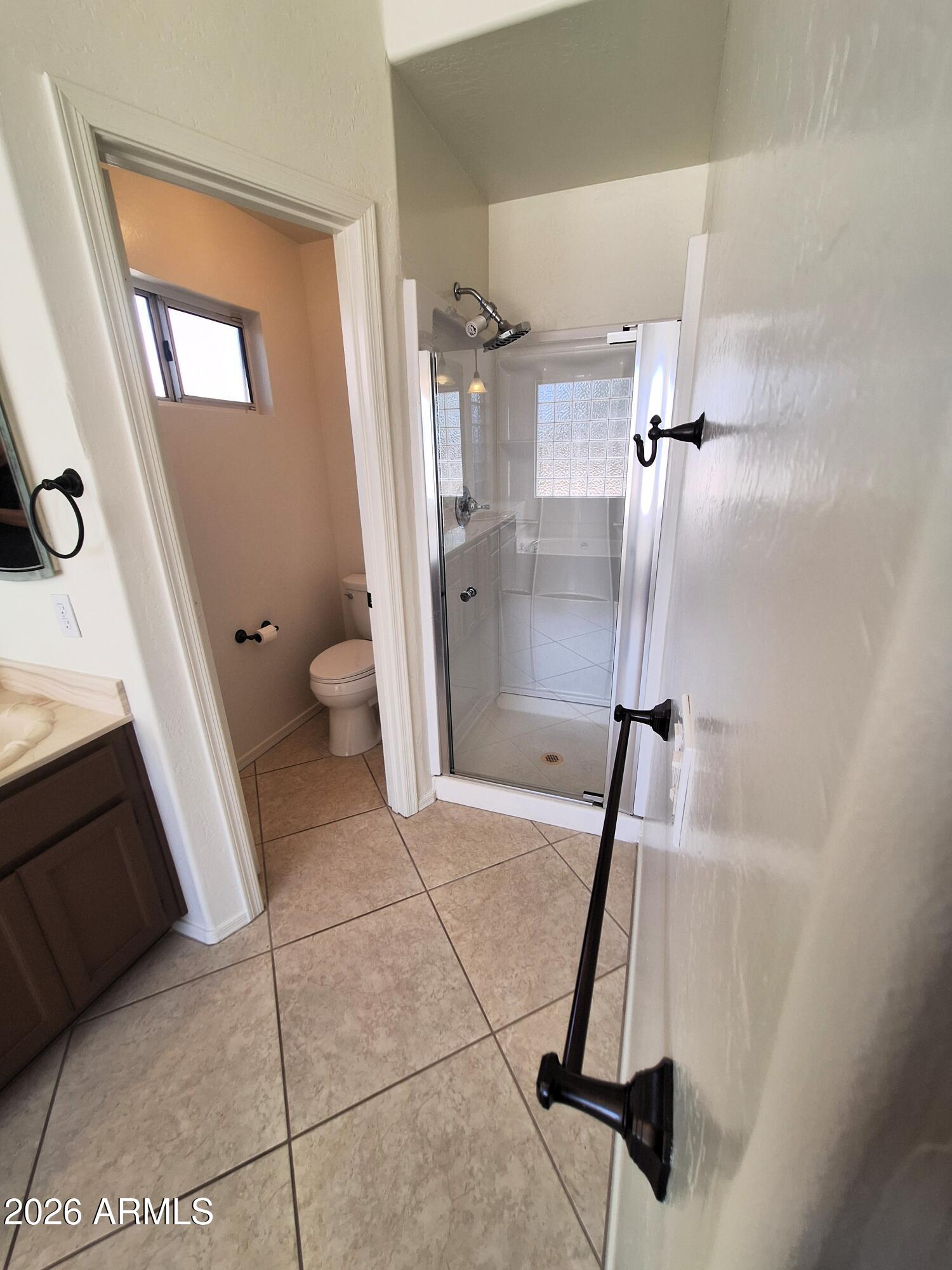 MOONLIGHT GLEN 2 - Residential Lease