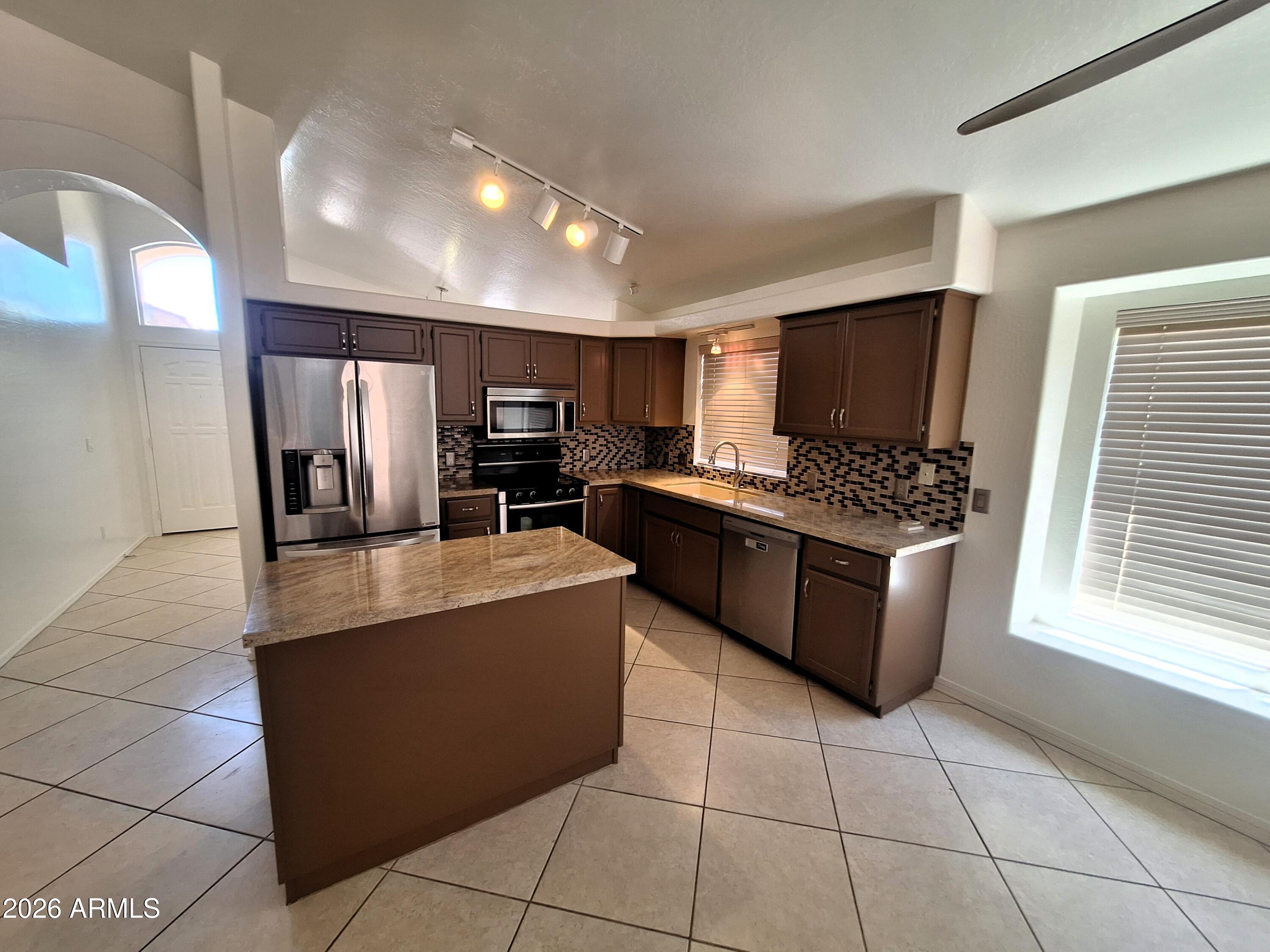 MOONLIGHT GLEN 2 - Residential Lease