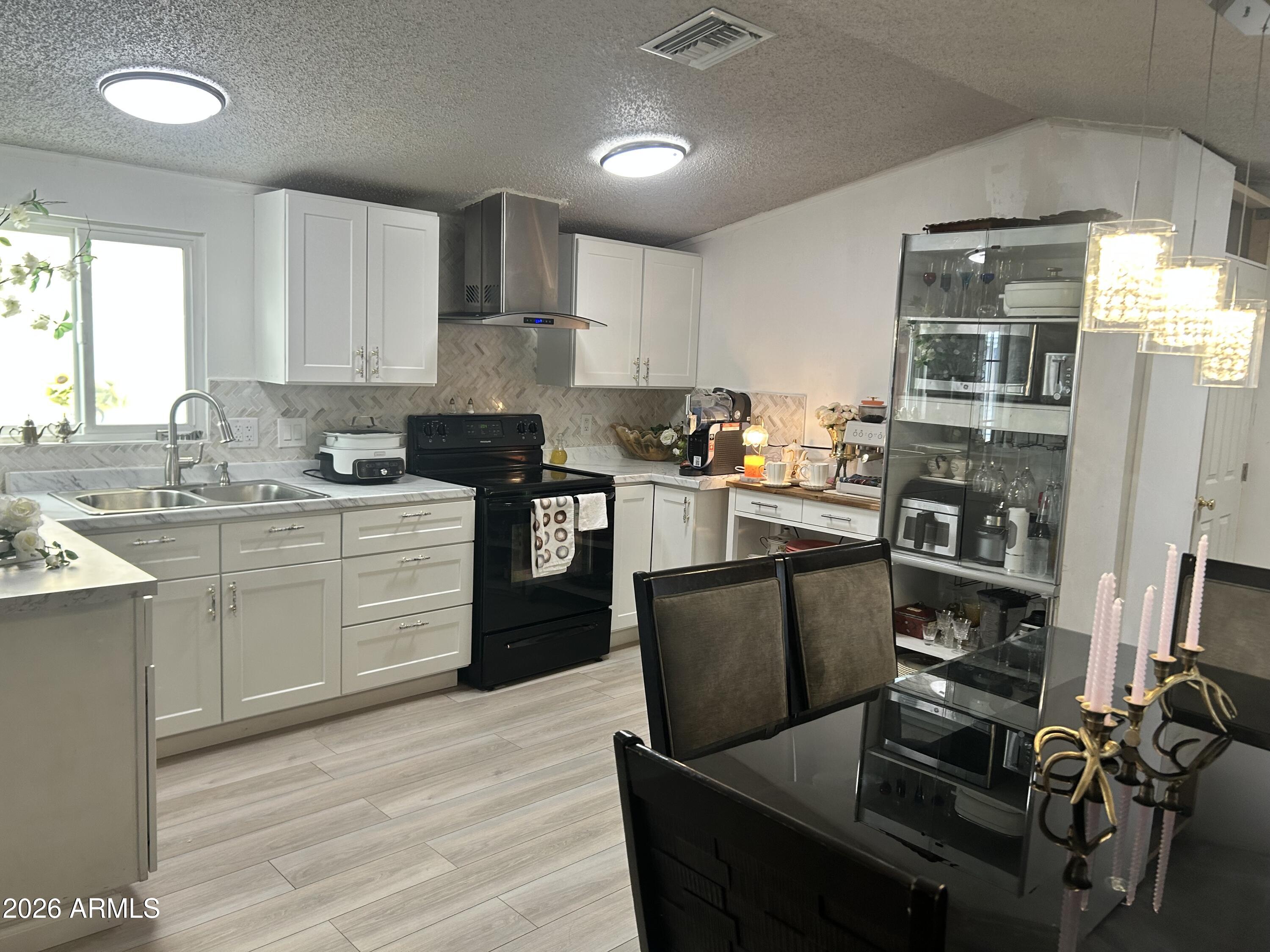 985-55-011 - Residential