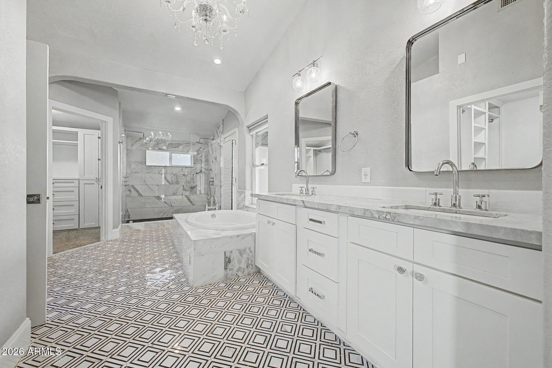 GILBERT HEIGHTS LOT 1-78 TR A B - Residential