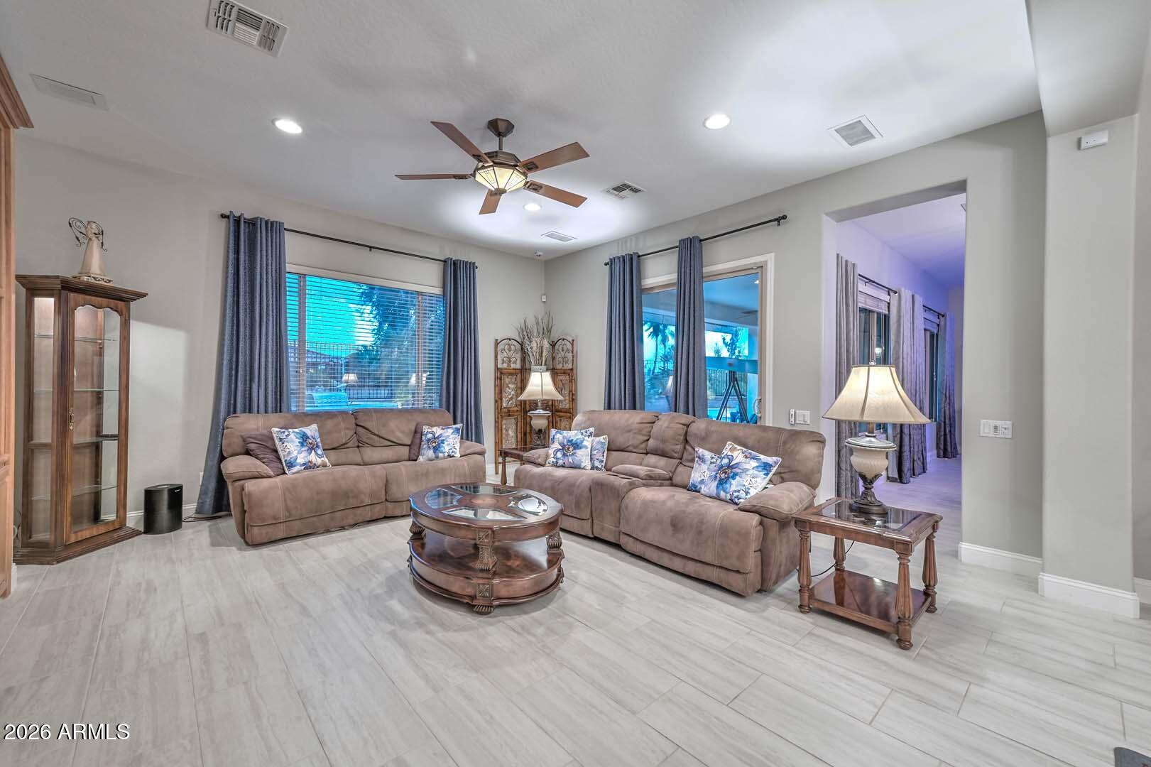 CORTE BELLA COUNTRY CLUB PHASE 3 SANTA BARBARA - Residential