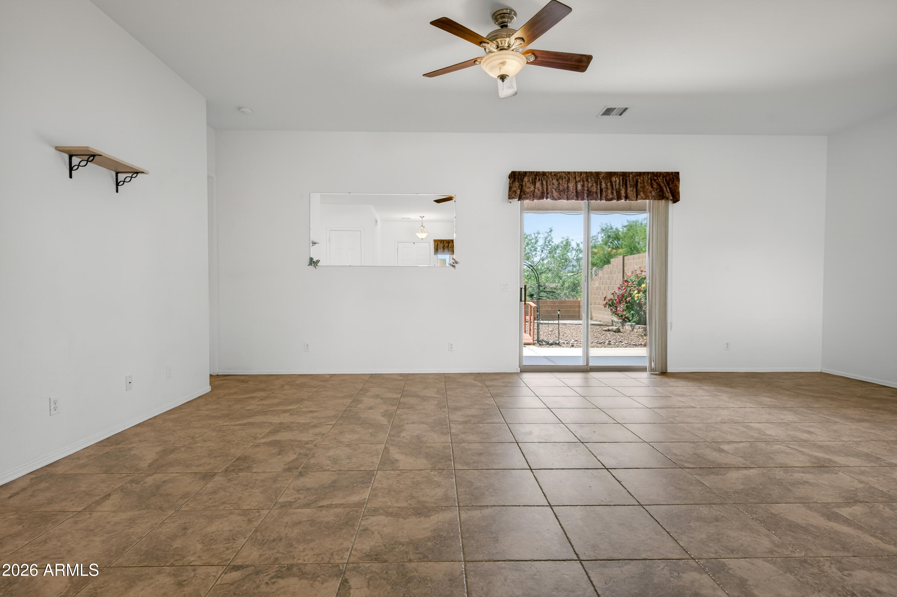 VERDE CLIFFS - Residential