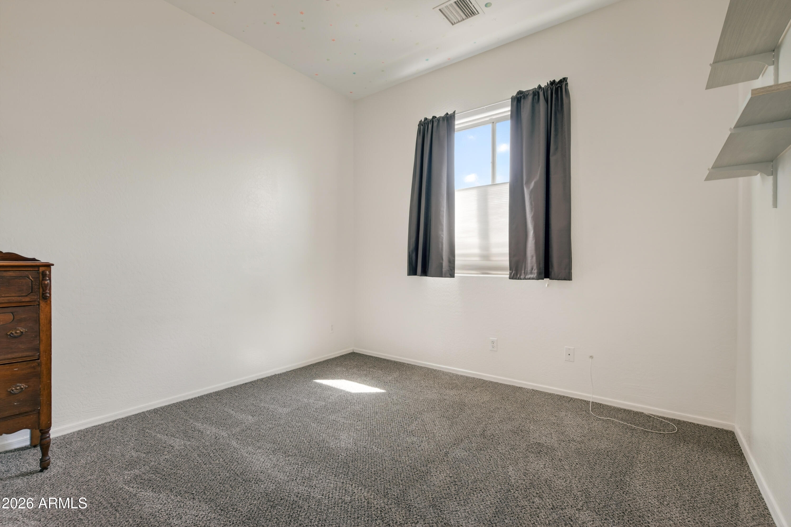 VERDE CLIFFS - Residential