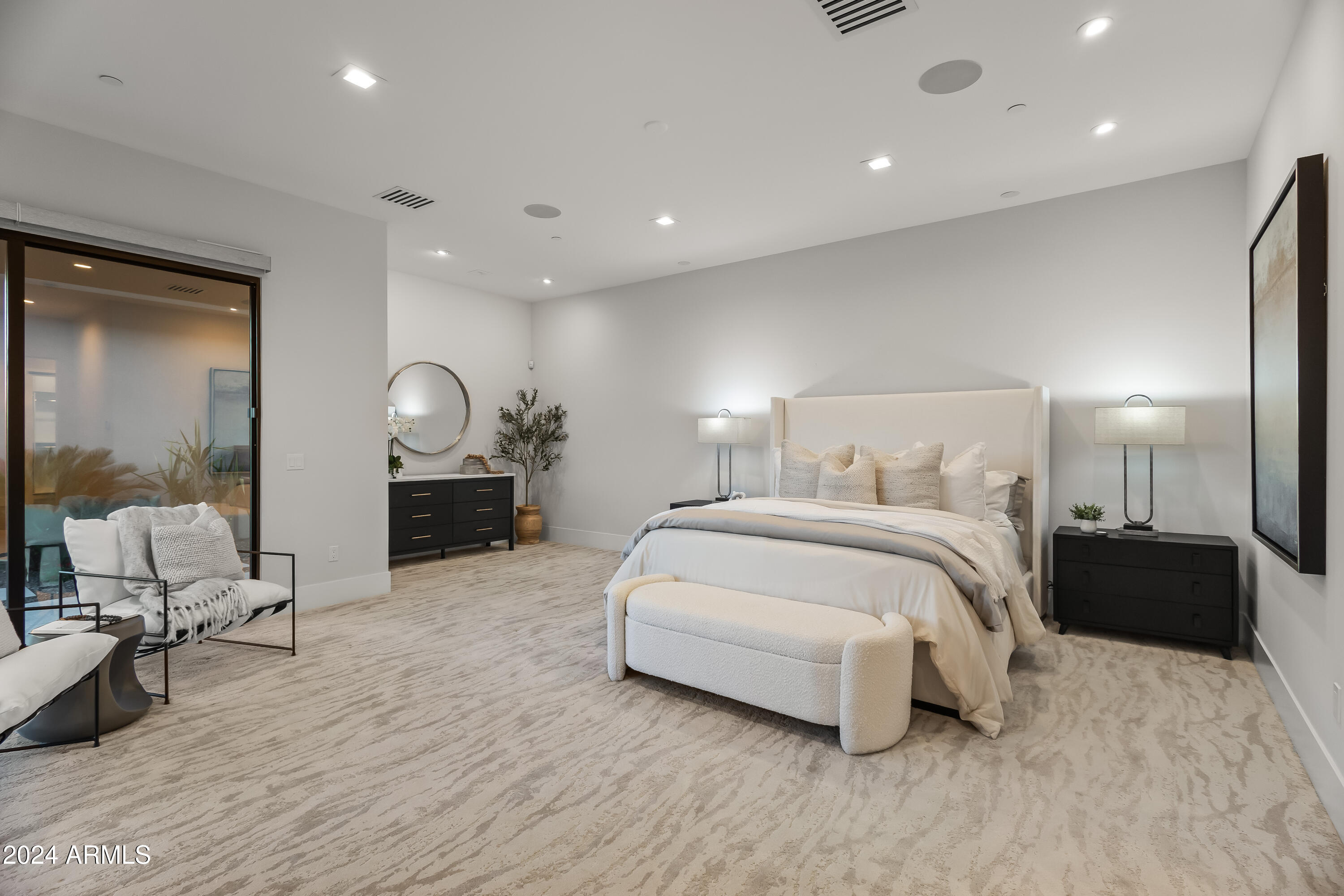 LINCOLN RIDGE - Residential