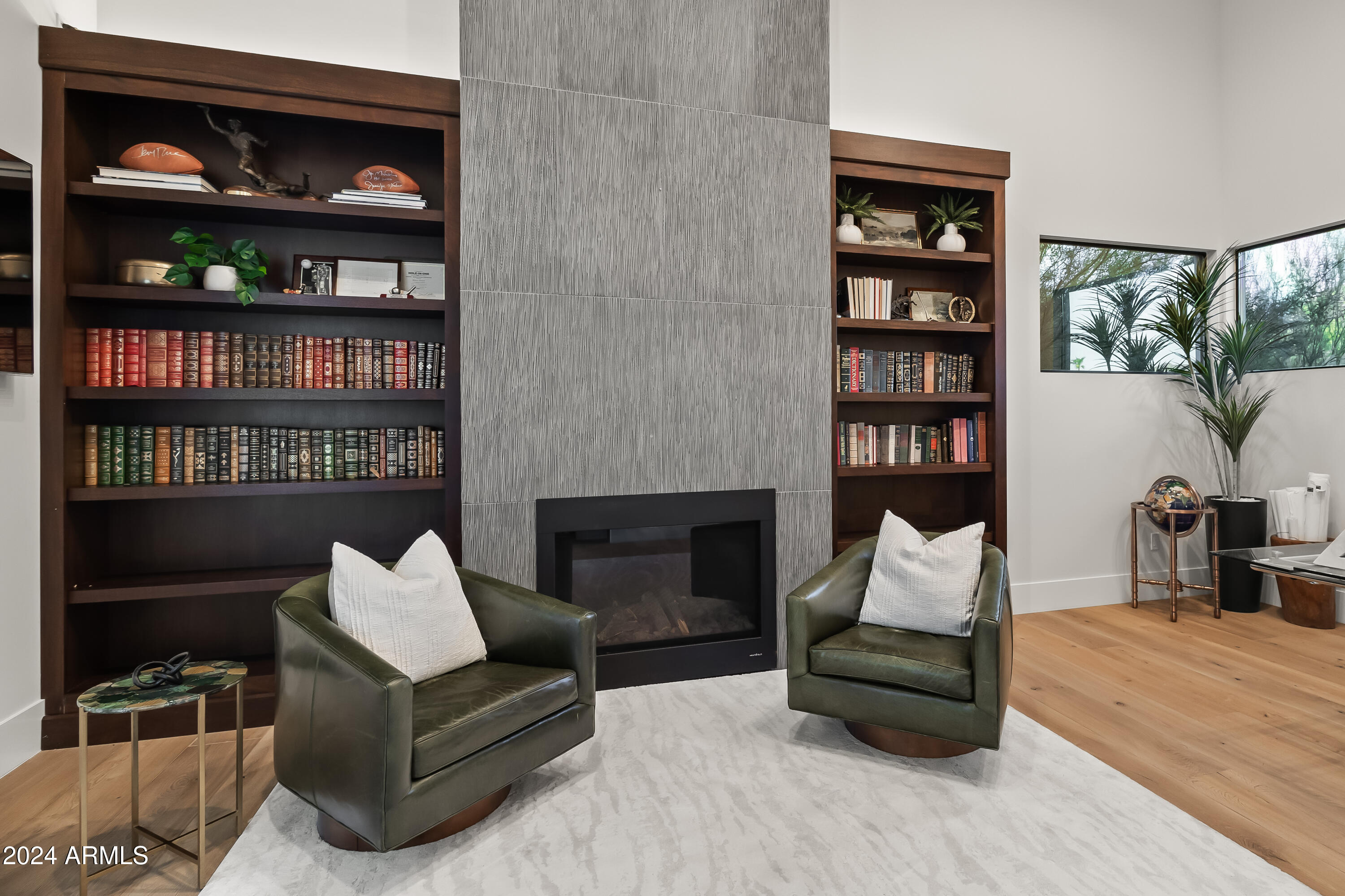 LINCOLN RIDGE - Residential