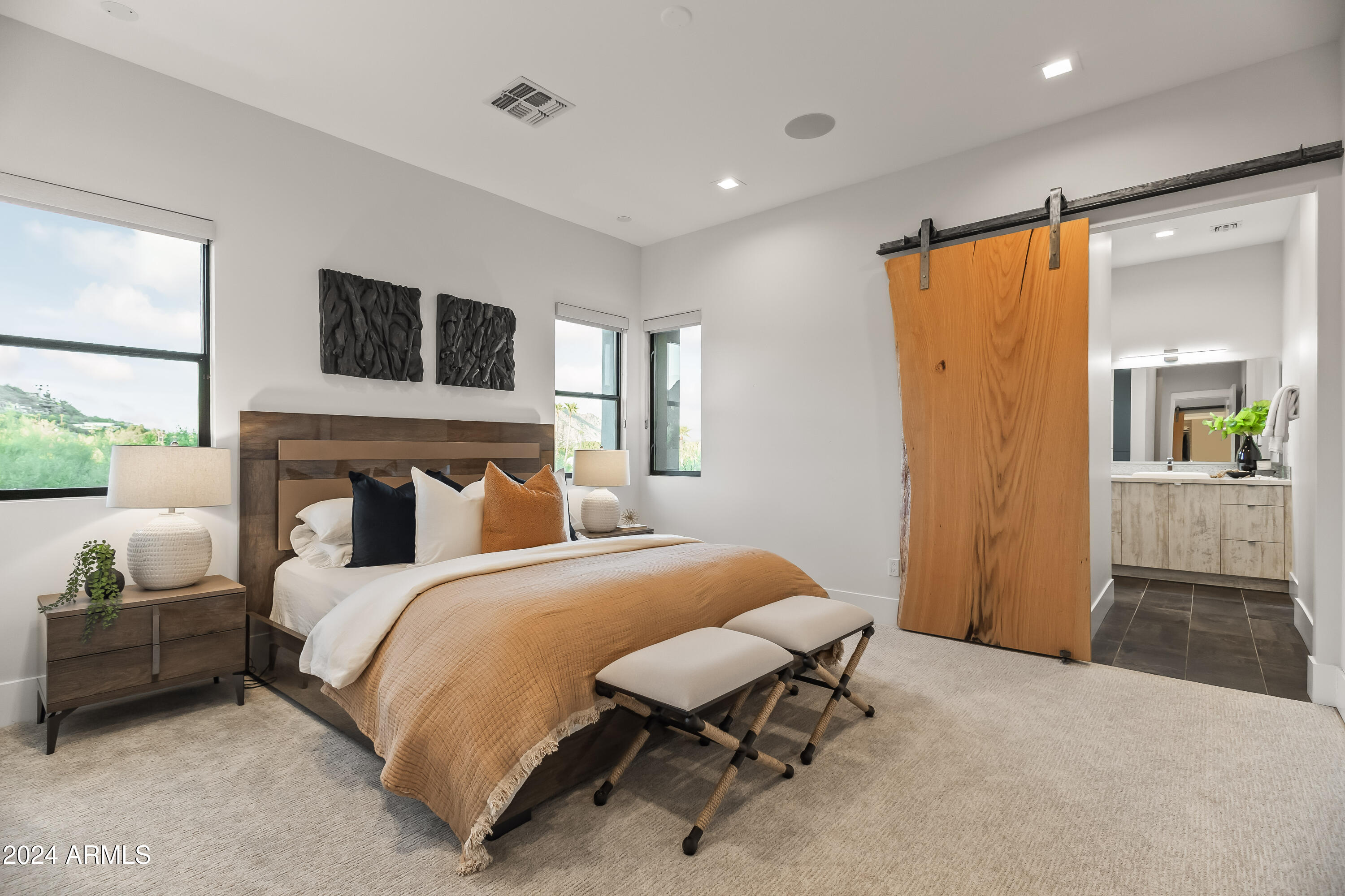 LINCOLN RIDGE - Residential