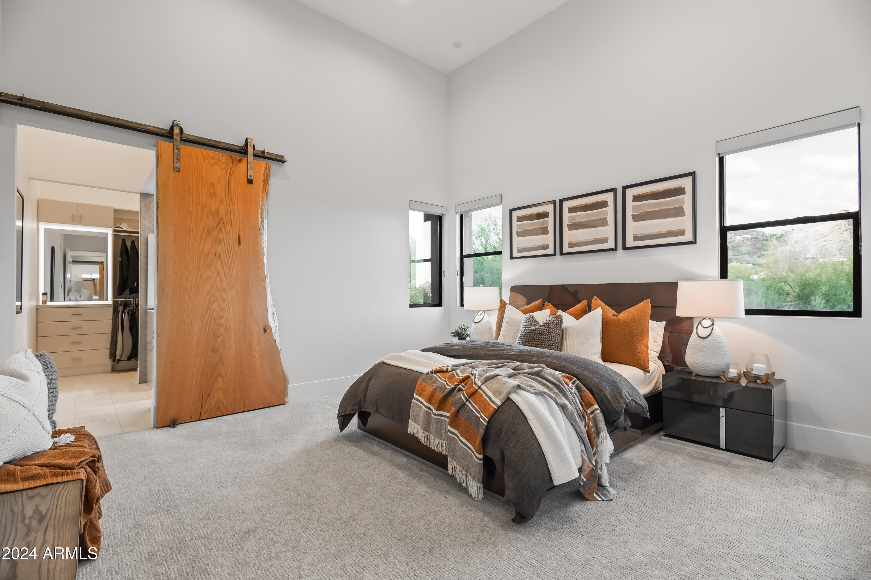 LINCOLN RIDGE - Residential